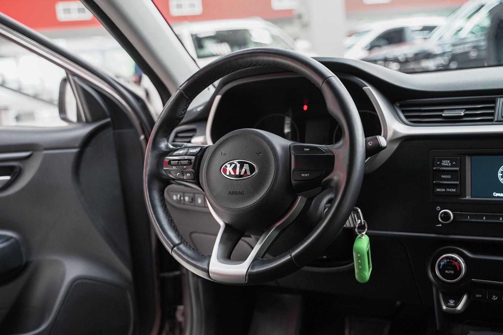 Kia Rio 2020, коричневый, ДЦ Орехово