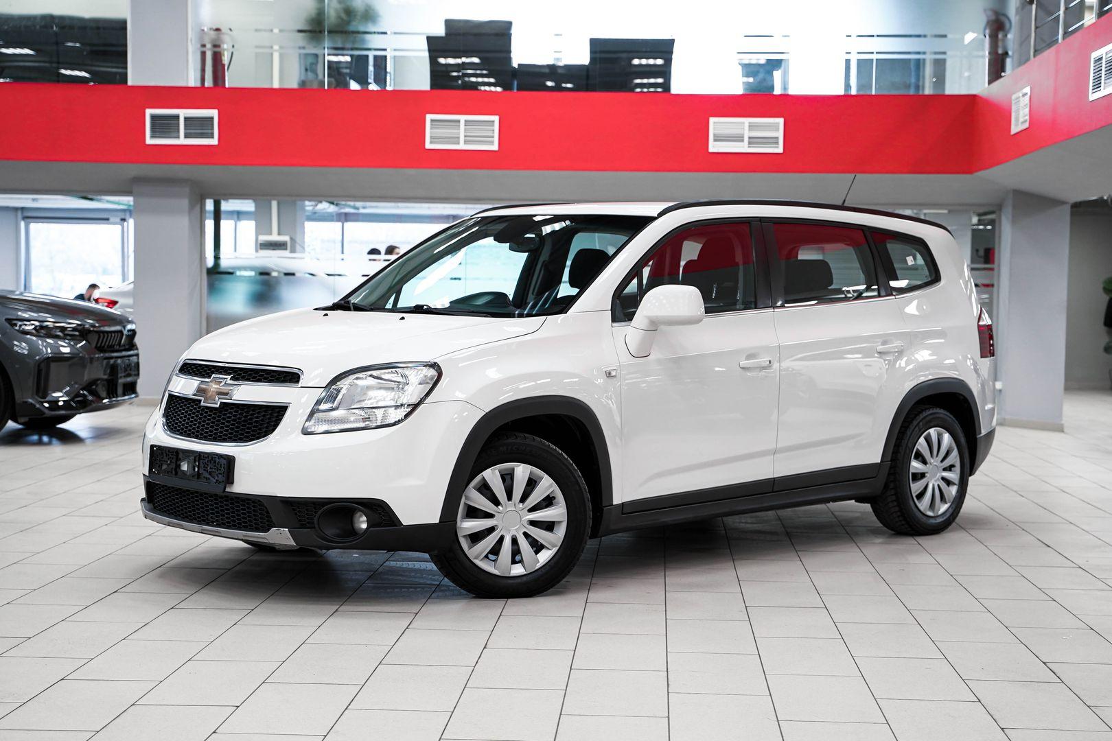 Chevrolet Orlando 2013, белый, ДЦ Орехово