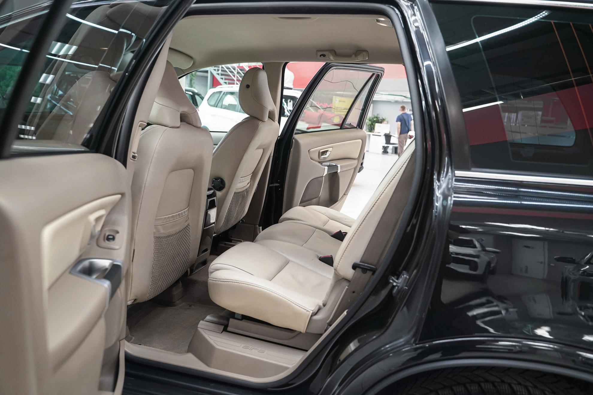 Volvo XC90 2008, черный, ДЦ Орехово