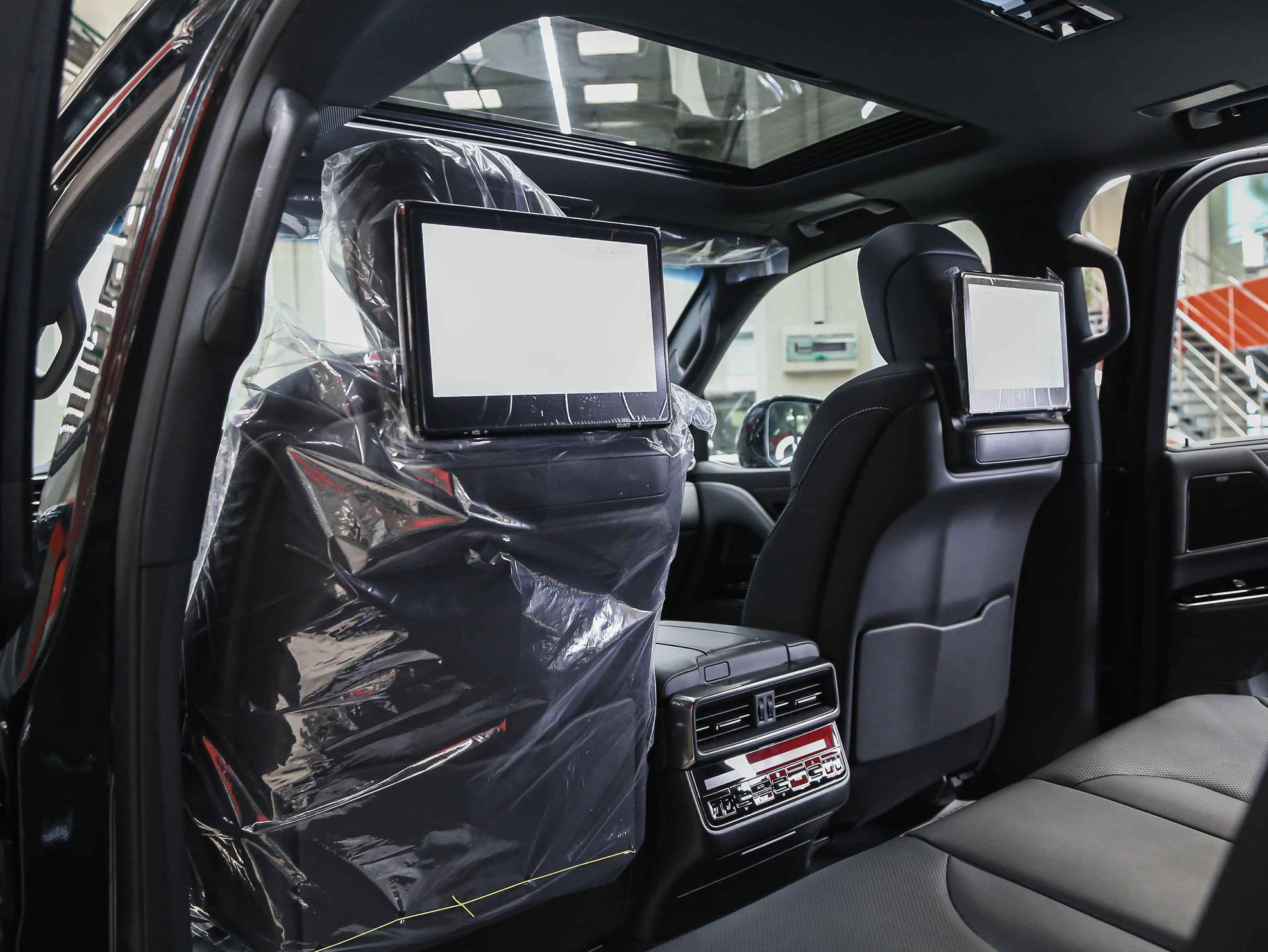 Lexus LX 2026, черный, ДЦ Орехово
