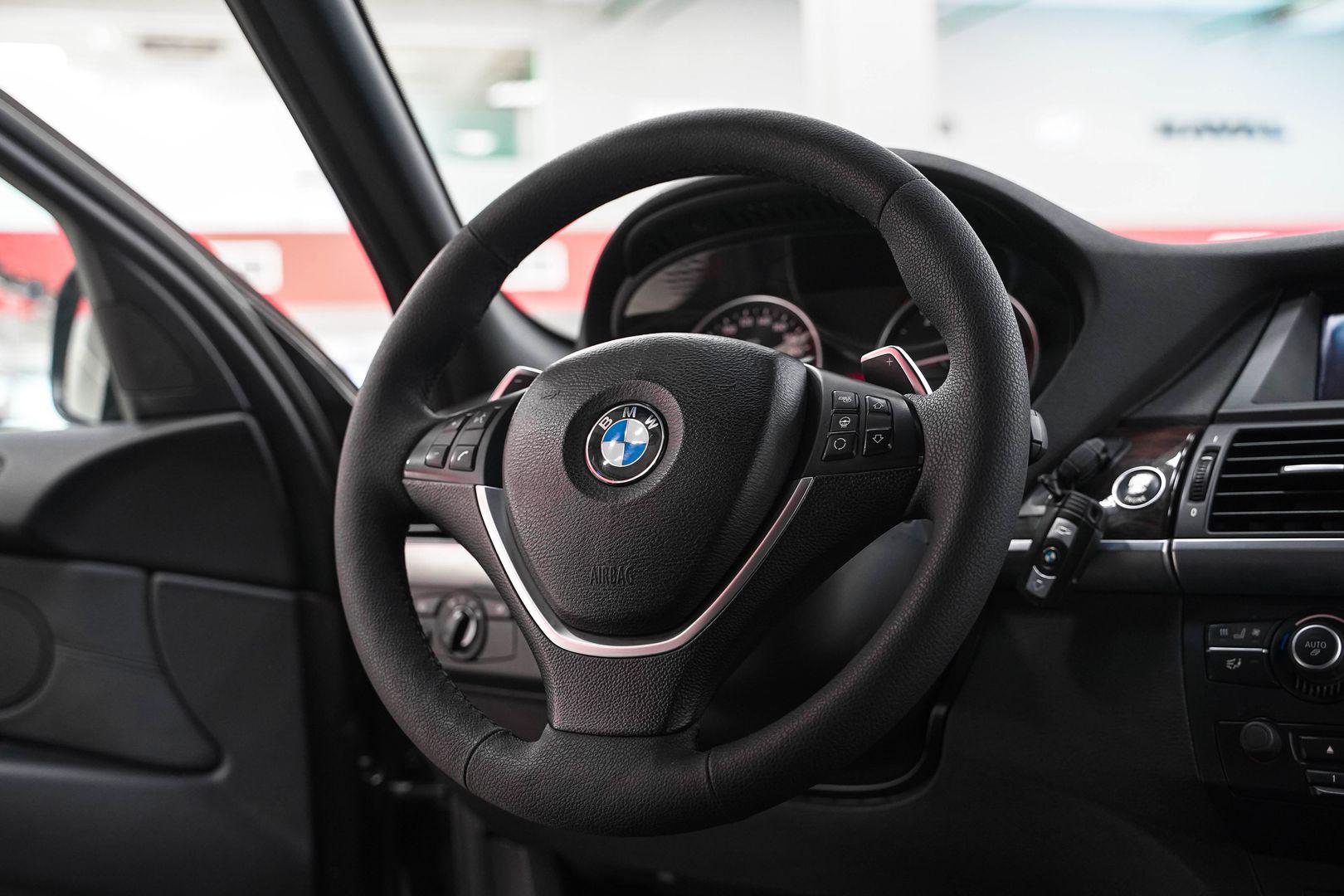 BMW X5 2012, коричневый, ДЦ Орехово