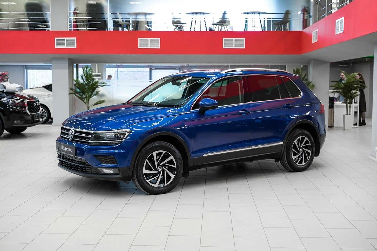 Volkswagen Tiguan 2018, синий, ДЦ Орехово
