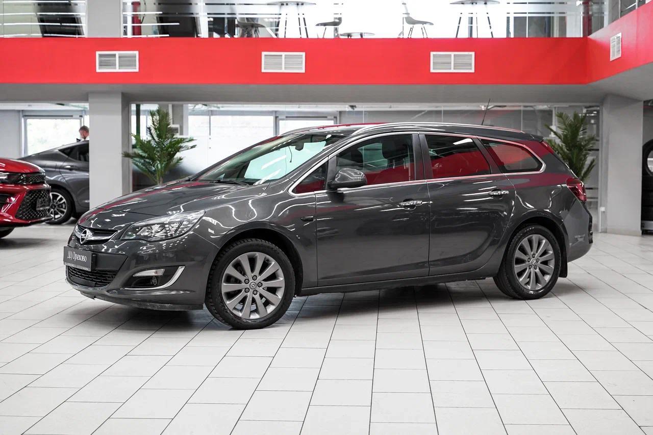 Opel Astra 2013, серый, ДЦ Орехово
