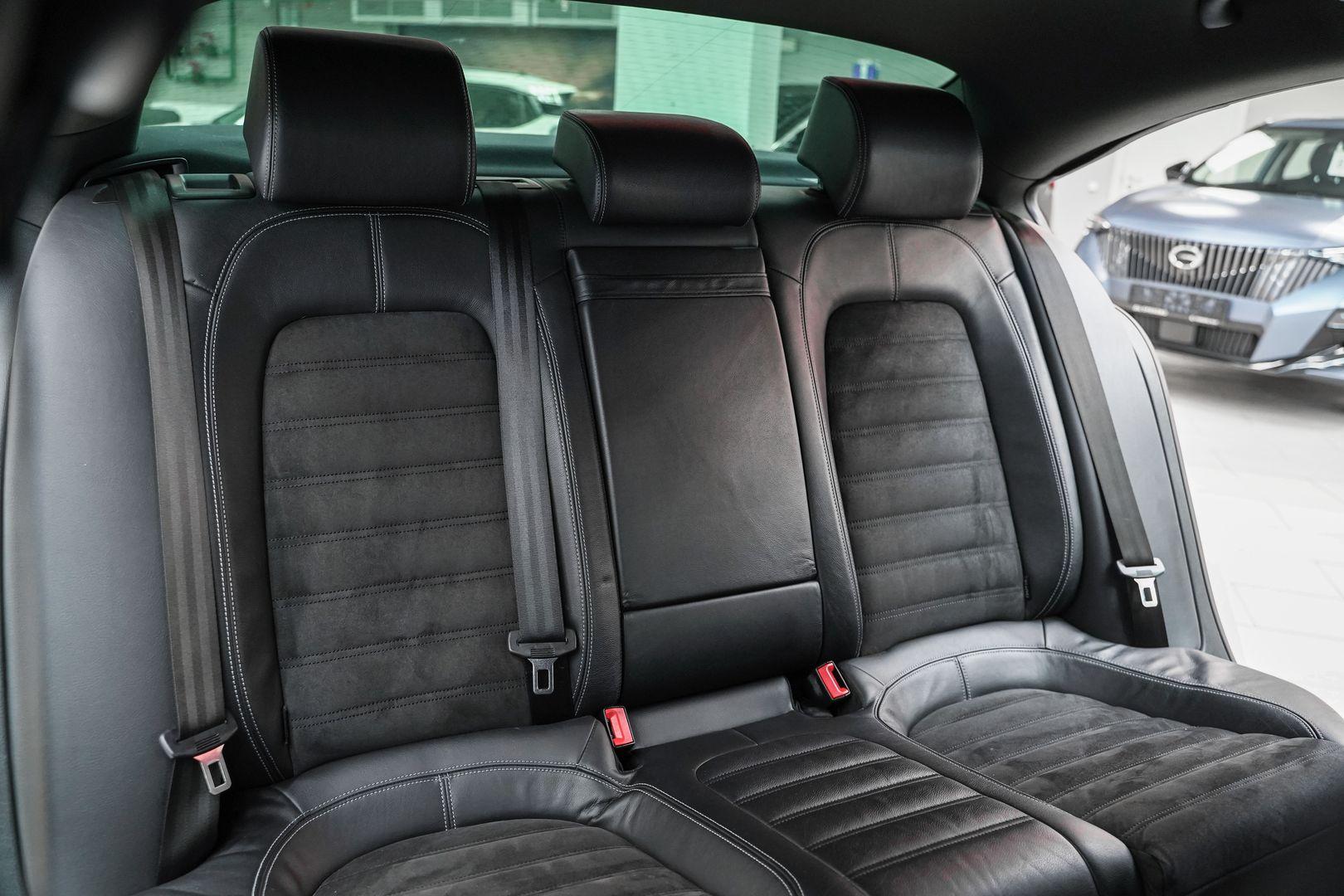 Volkswagen Passat CC 2013, белый, ДЦ Орехово