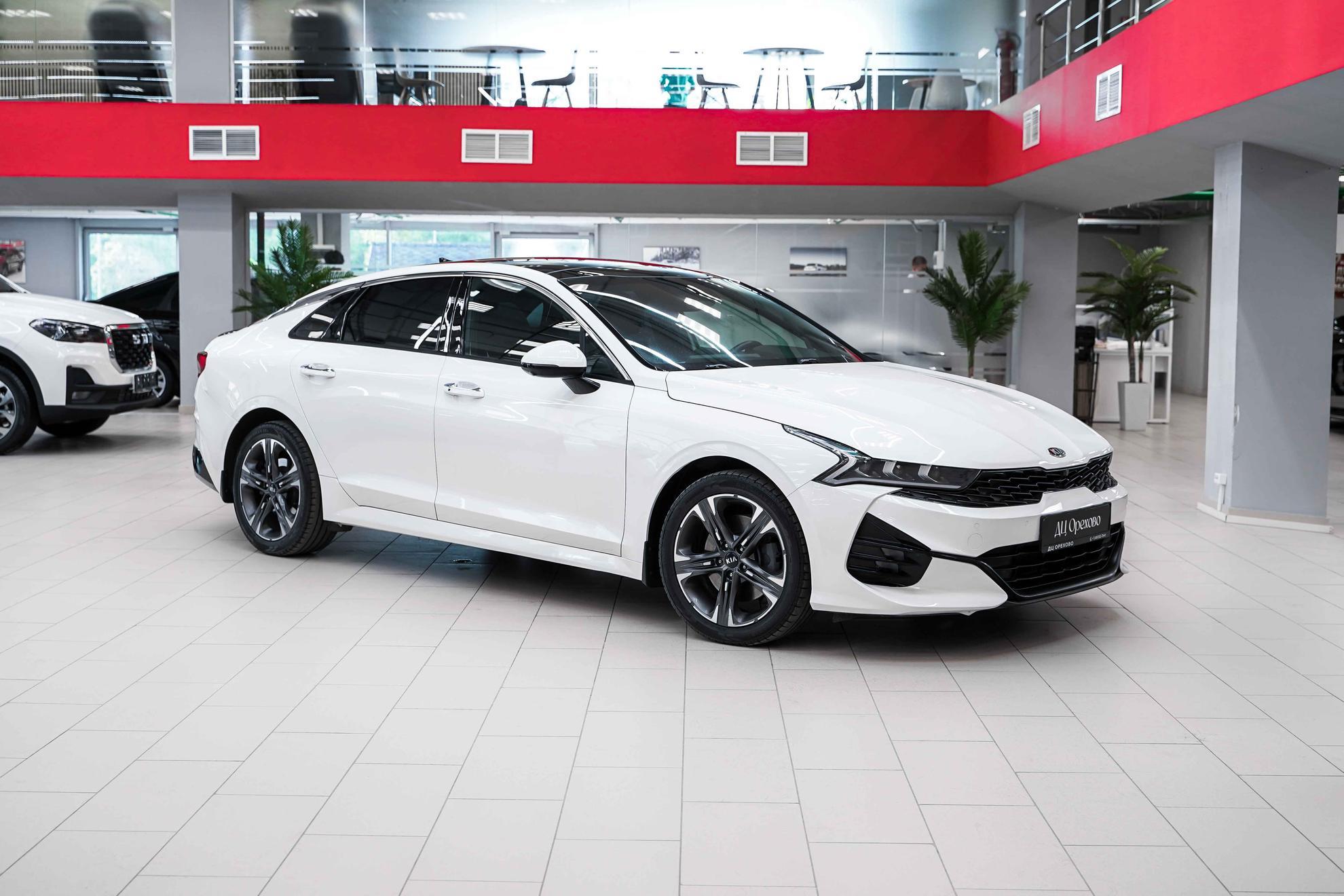Kia K5 2021, белый, ДЦ Орехово