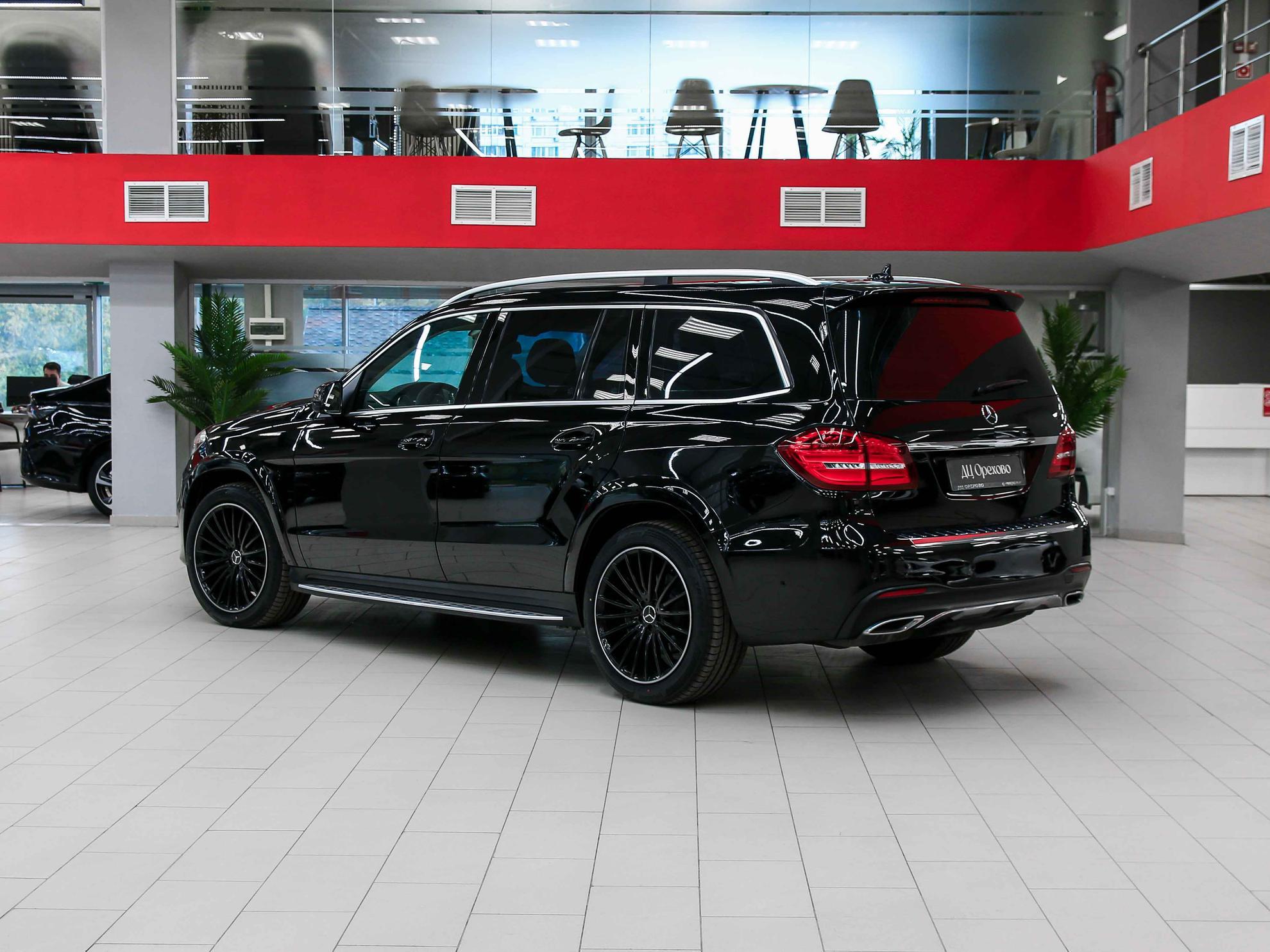 Mercedes-Benz GLS 2018, черный, ДЦ Орехово