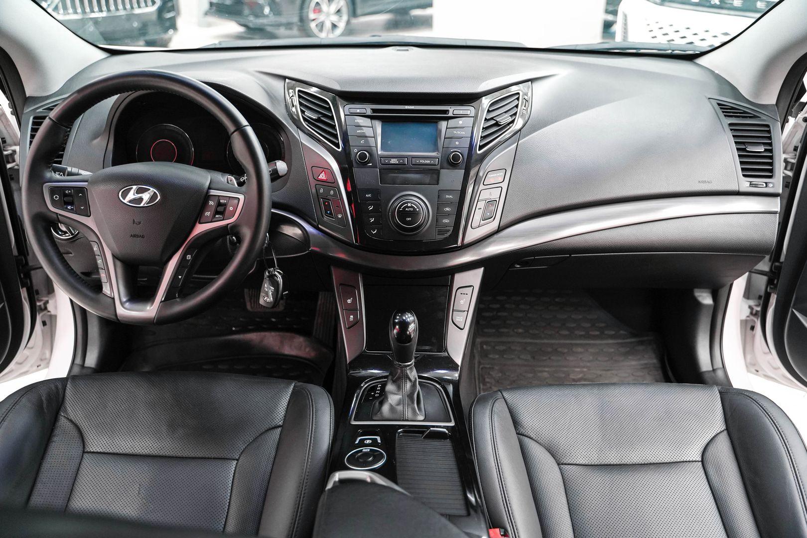 Hyundai i40 2016, белый, ДЦ Орехово