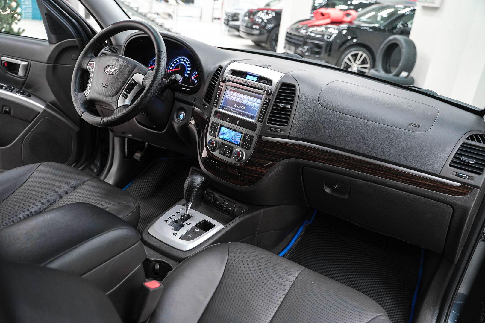 Hyundai Santa Fe 2011, серый, ДЦ Орехово