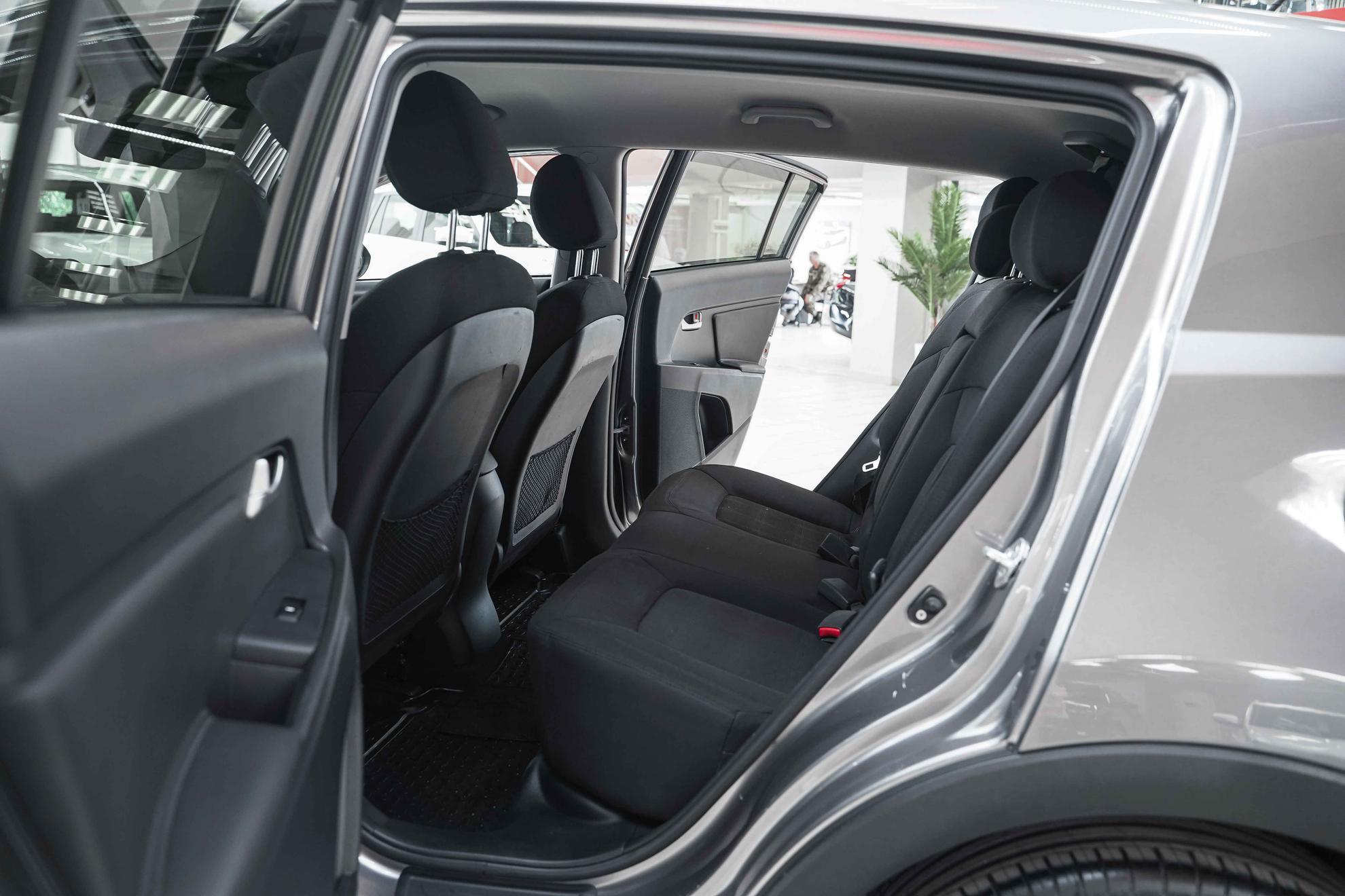 Kia Sportage 2010, серый, ДЦ Орехово