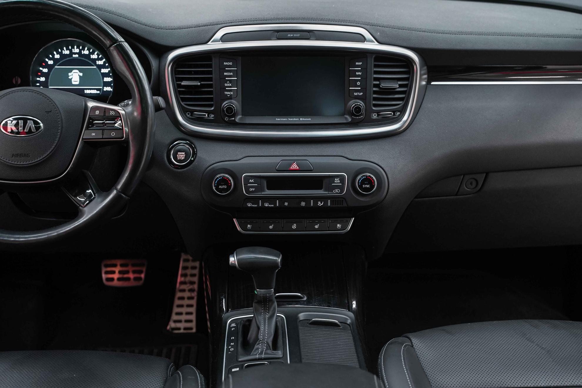 Kia Sorento 2019, серый, ДЦ Орехово
