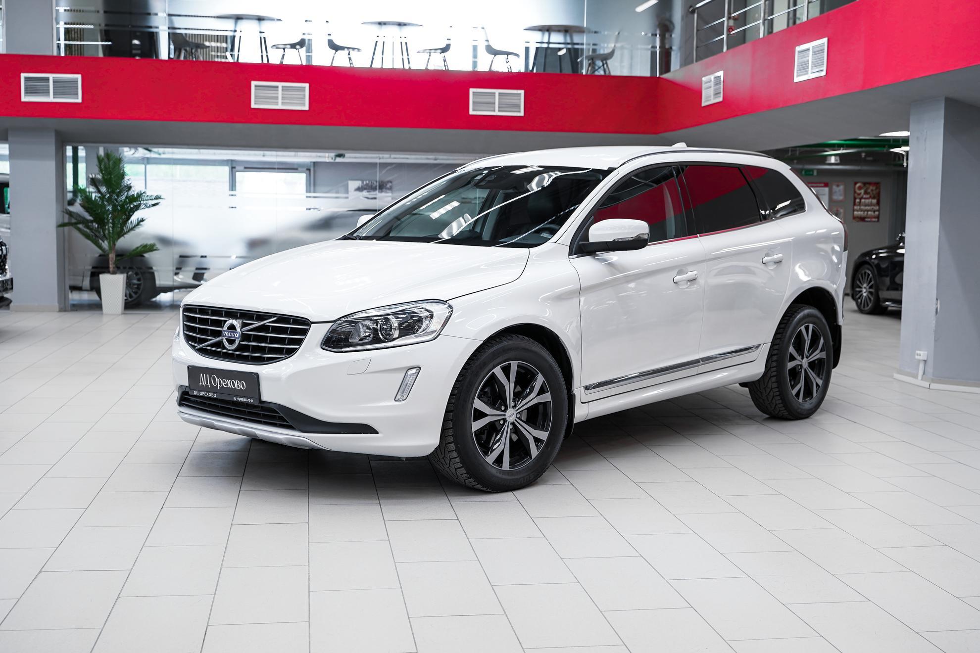 Volvo XC60 2014, белый, ДЦ Орехово