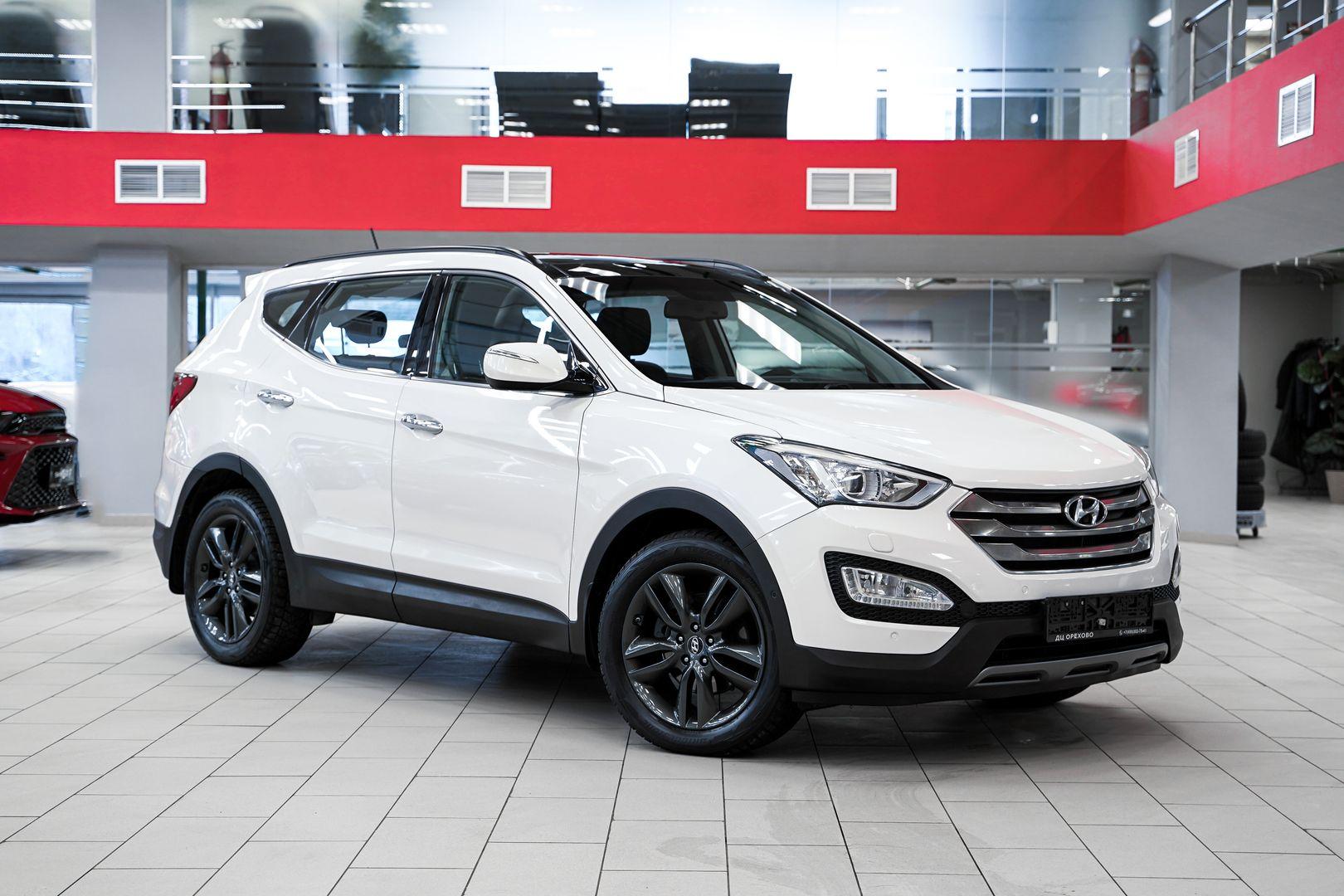 Hyundai Santa Fe 2013, белый, ДЦ Орехово
