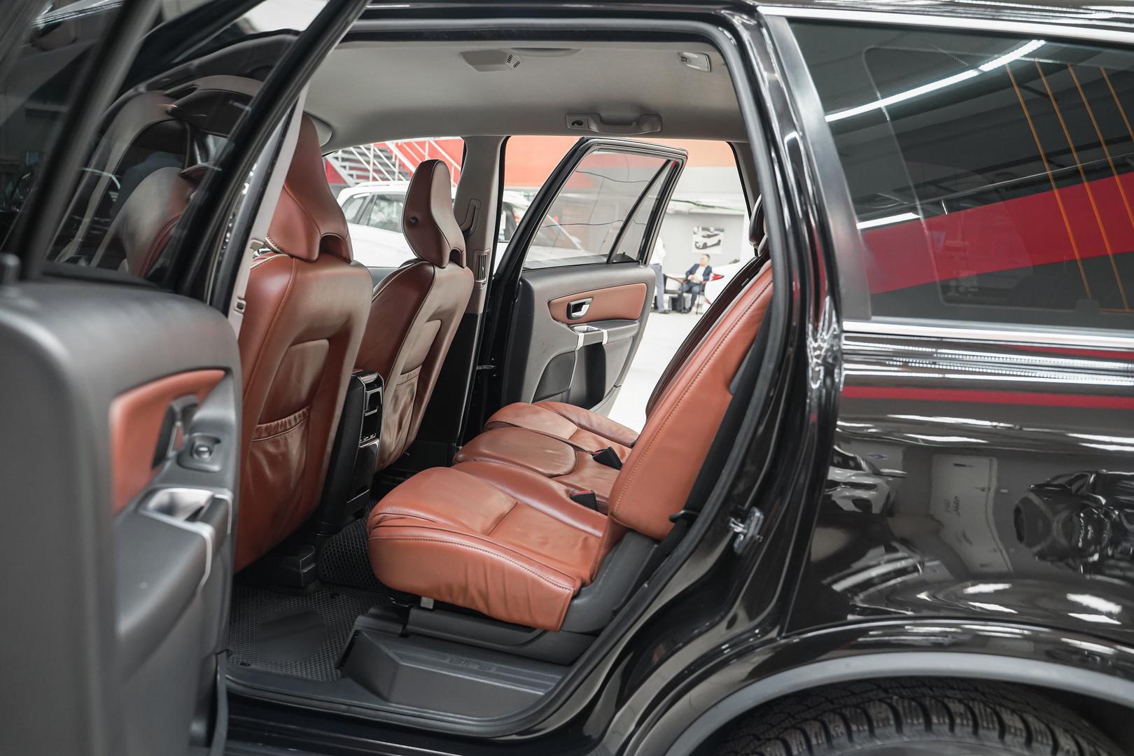 Volvo XC90 2013, черный, ДЦ Орехово