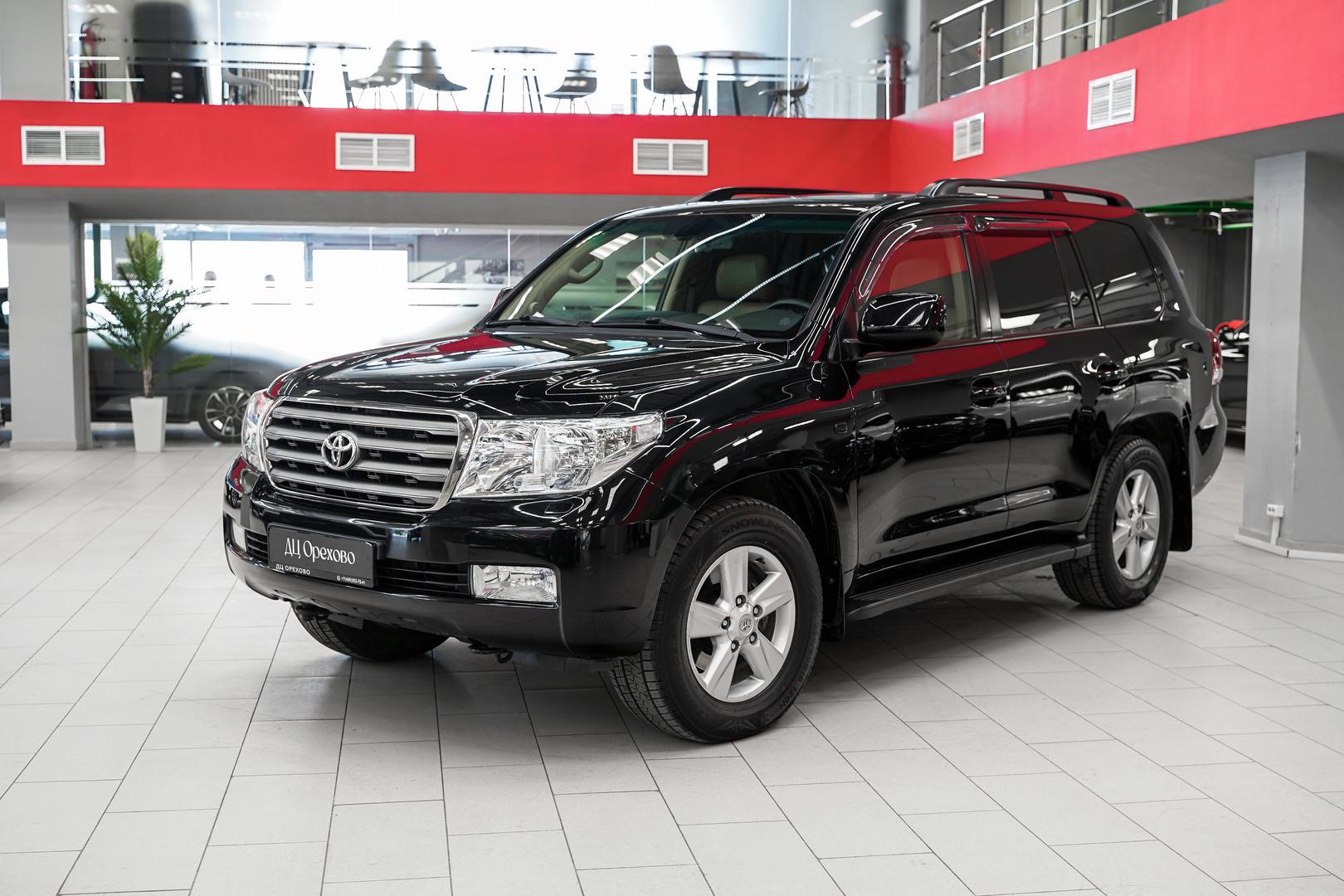 Toyota Land Cruiser 2011, черный, ДЦ Орехово