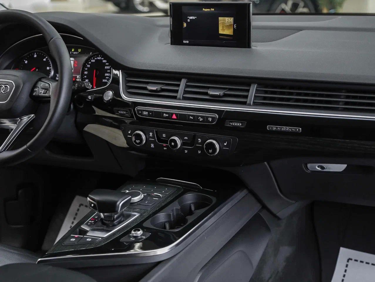Audi Q7 2016, черный, ДЦ Орехово