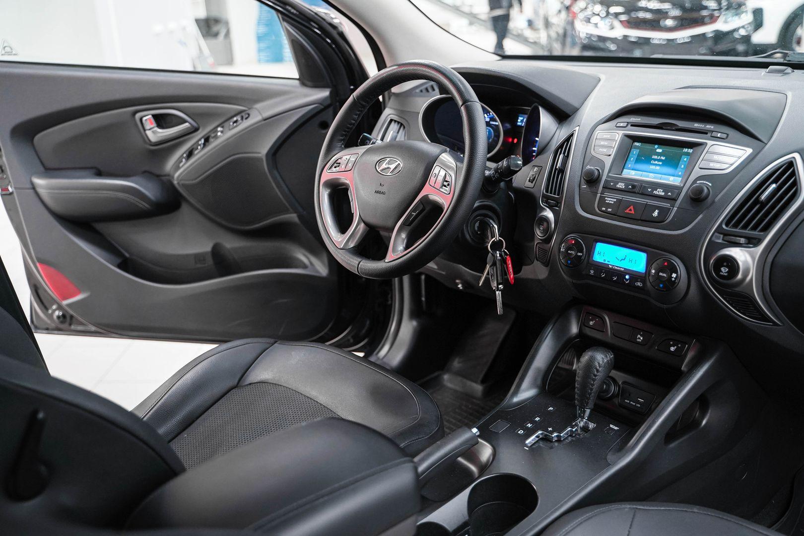 Hyundai ix35 2015, черный, ДЦ Орехово