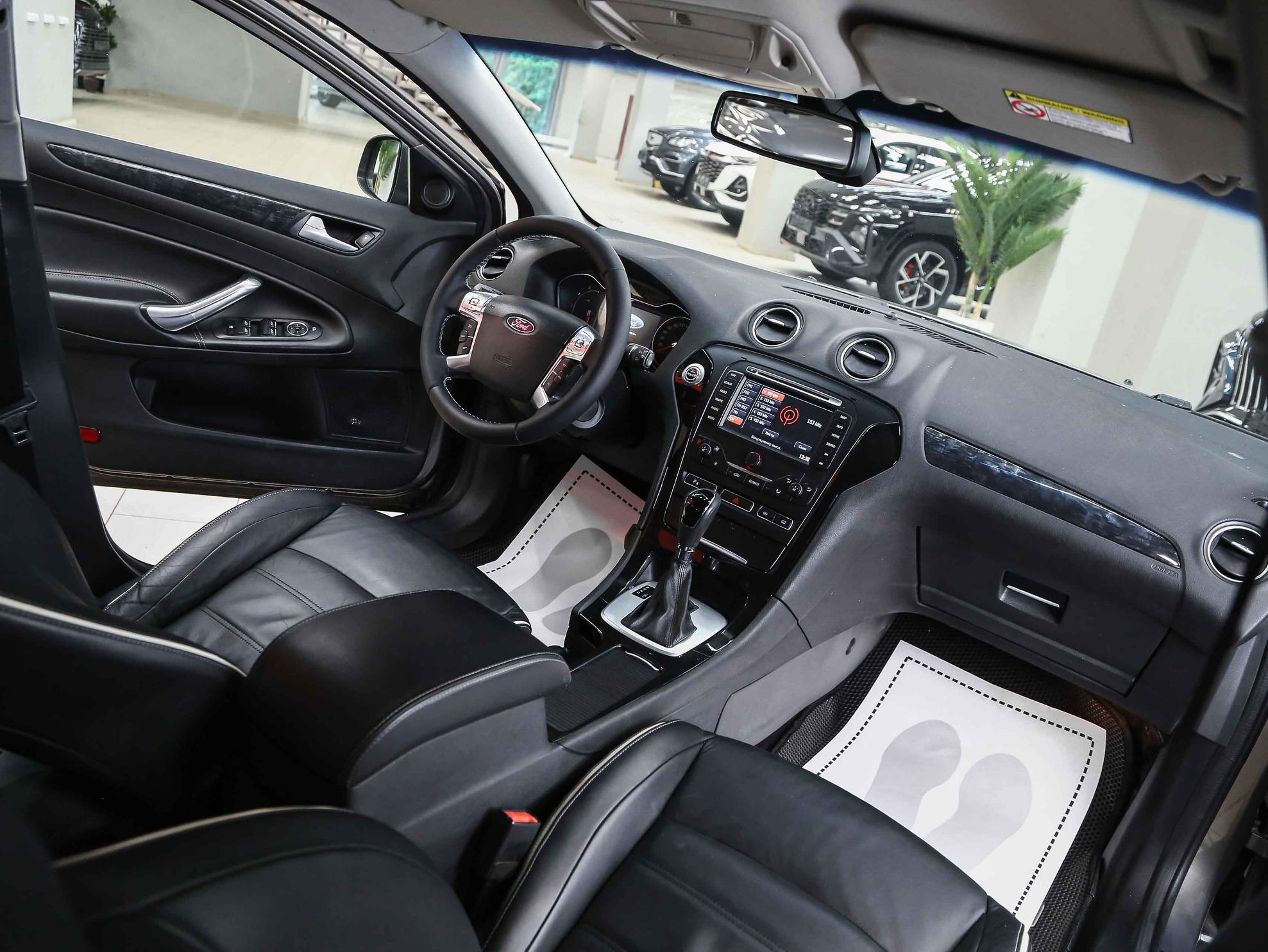 Ford Mondeo 2011, коричневый, ДЦ Орехово