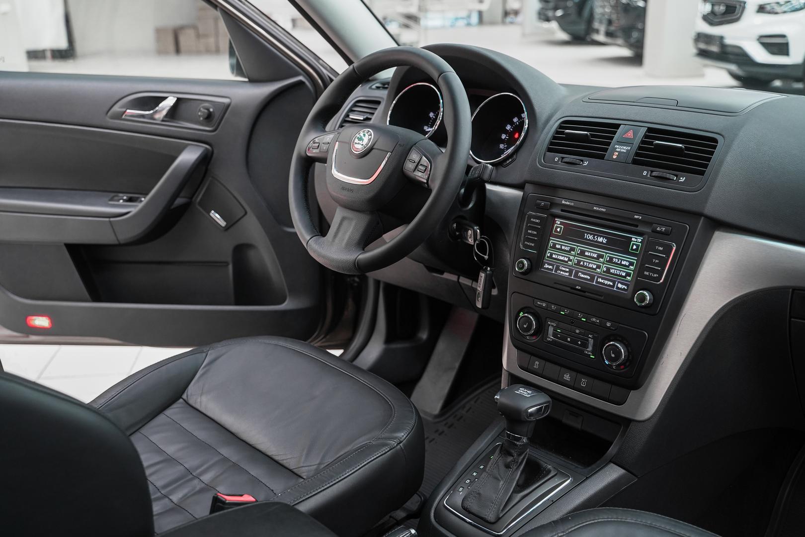Skoda Yeti 2012, коричневый, ДЦ Орехово
