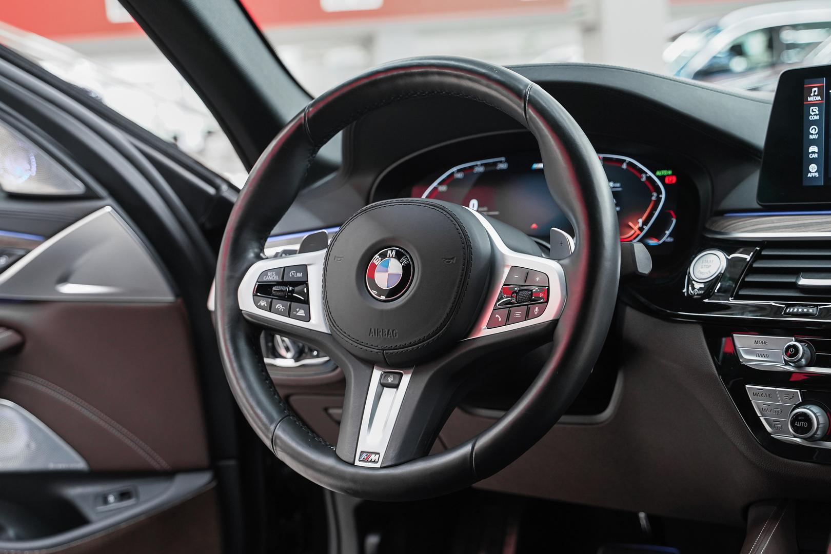 BMW 5 серии 2020, черный, ДЦ Орехово