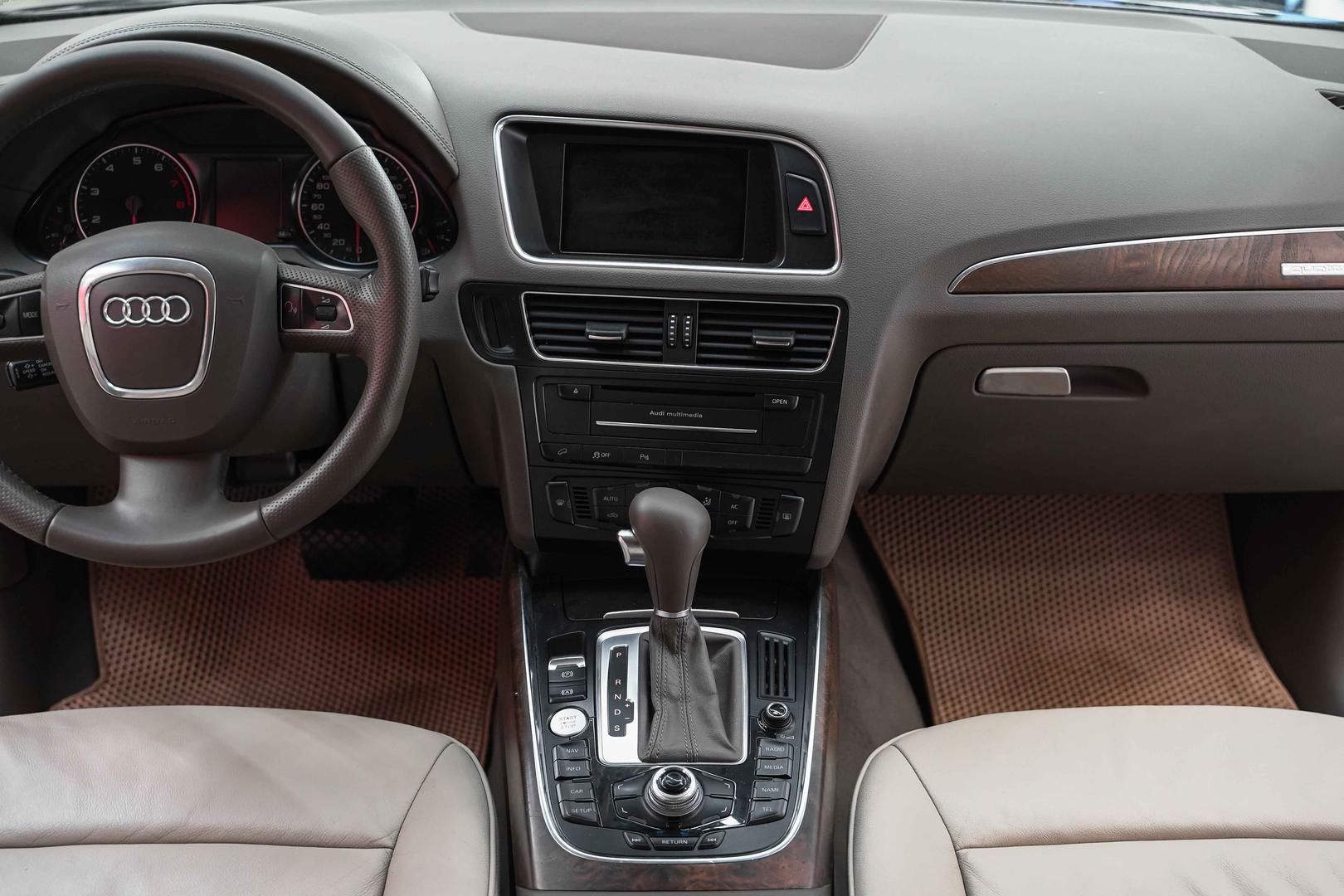 Audi Q5 2011, коричневый, ДЦ Орехово