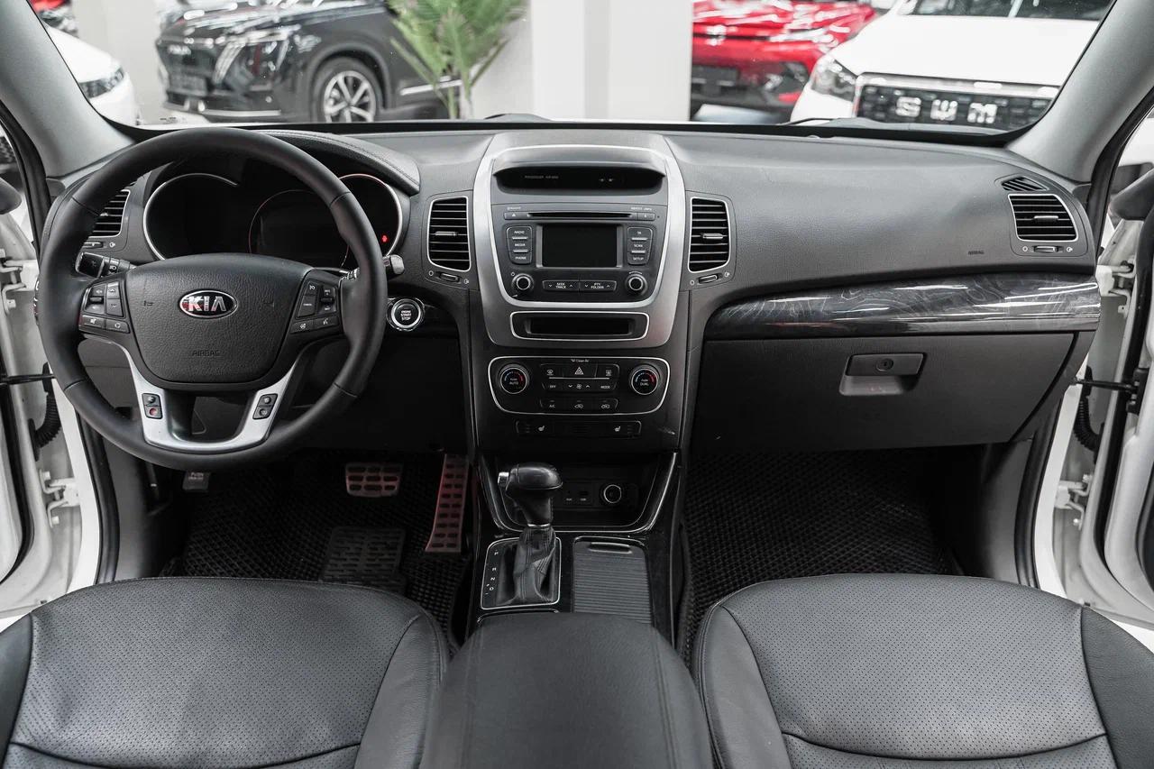 Kia Sorento 2014, белый, ДЦ Орехово
