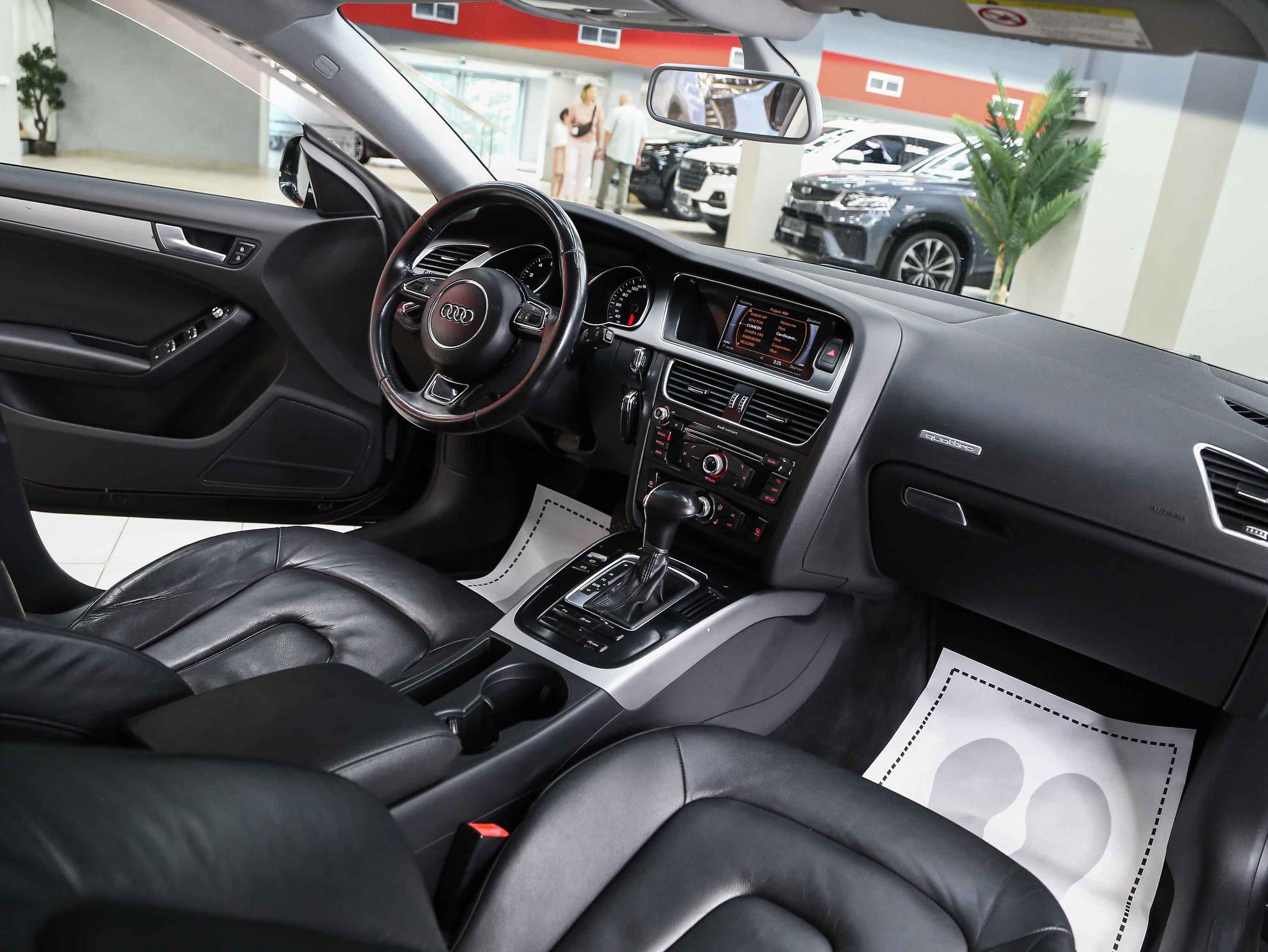 Audi A5 2013, черный, ДЦ Орехово