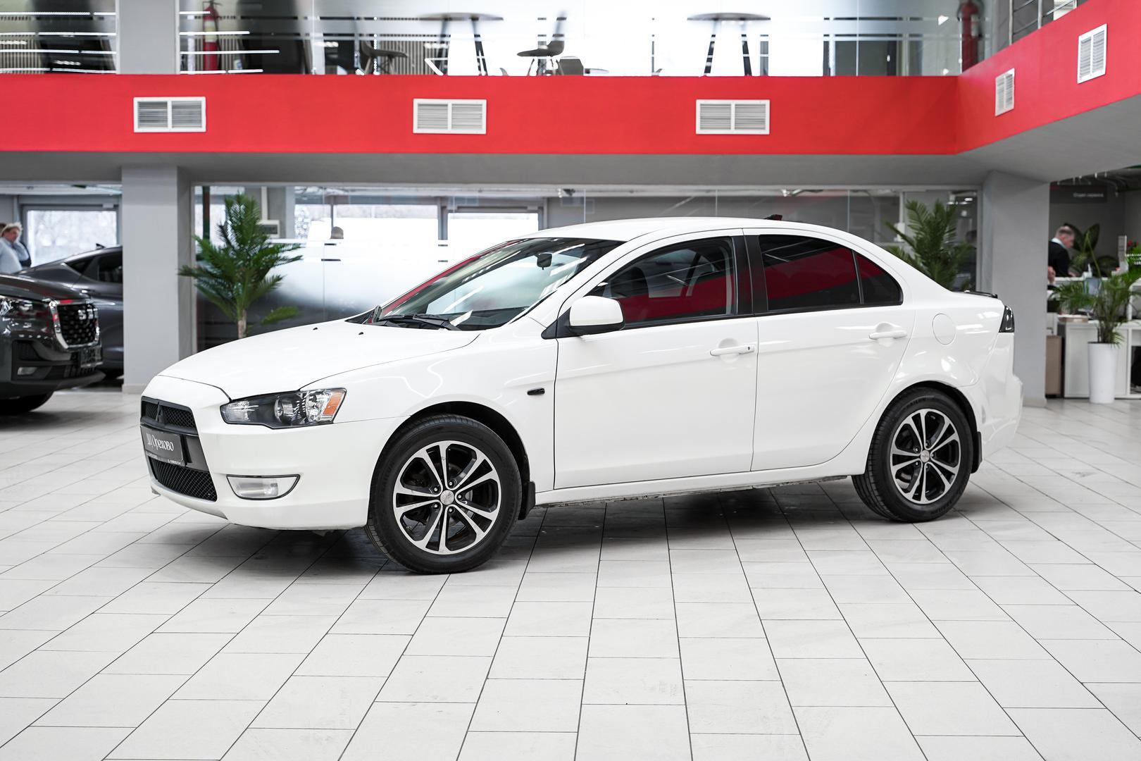Mitsubishi Lancer 2008, белый, ДЦ Орехово