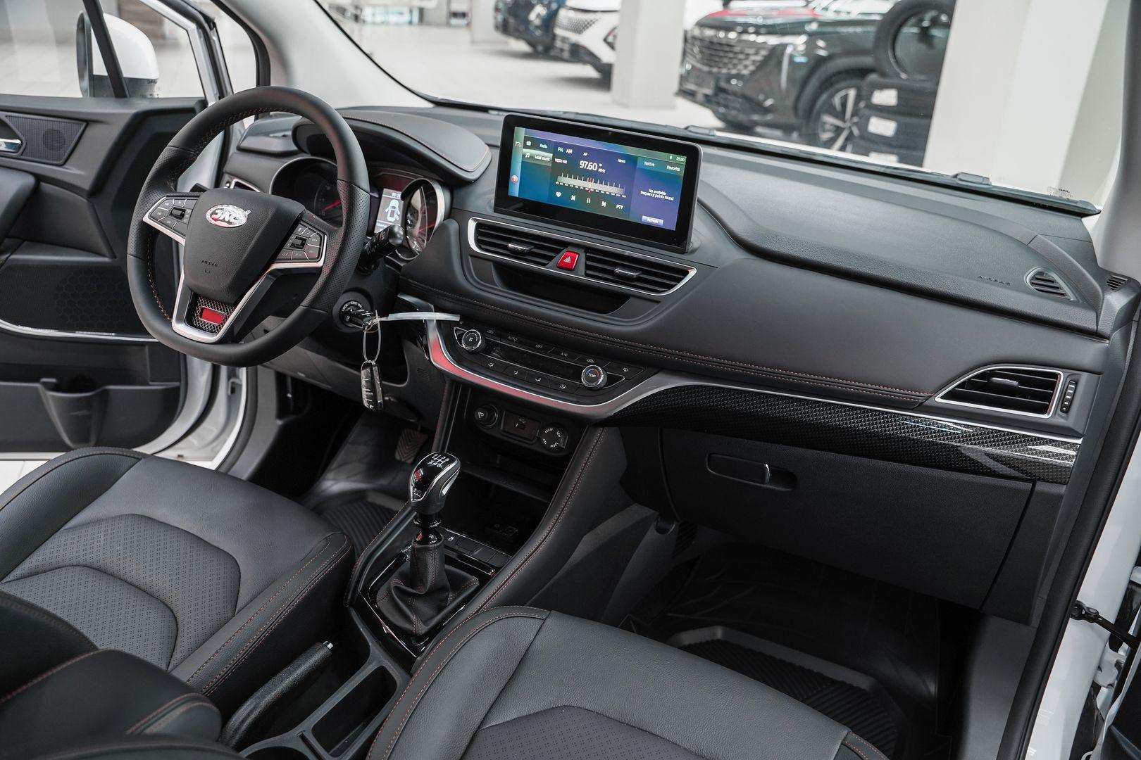 JAC JS3 2024, белый, ДЦ Орехово