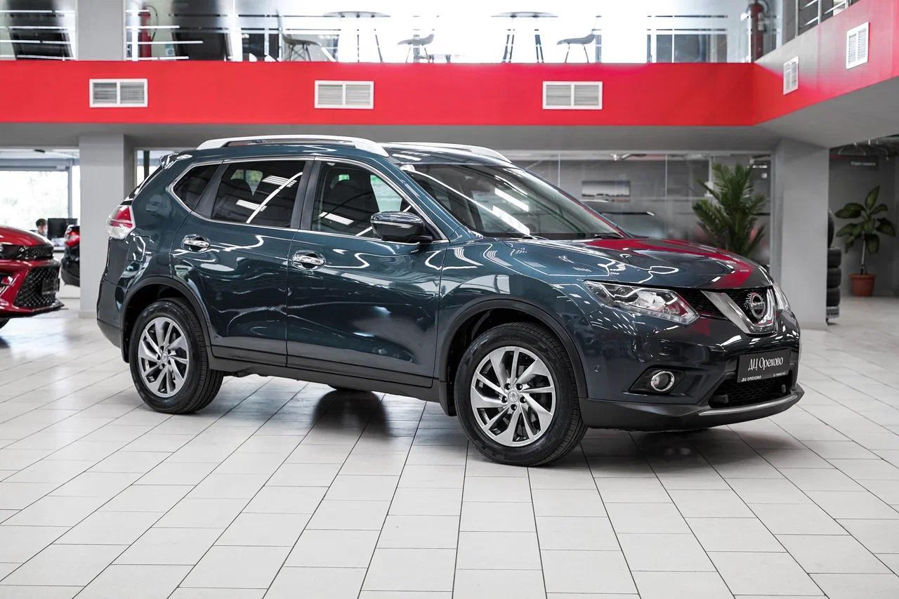 Nissan X-Trail 2017, синий, ДЦ Орехово