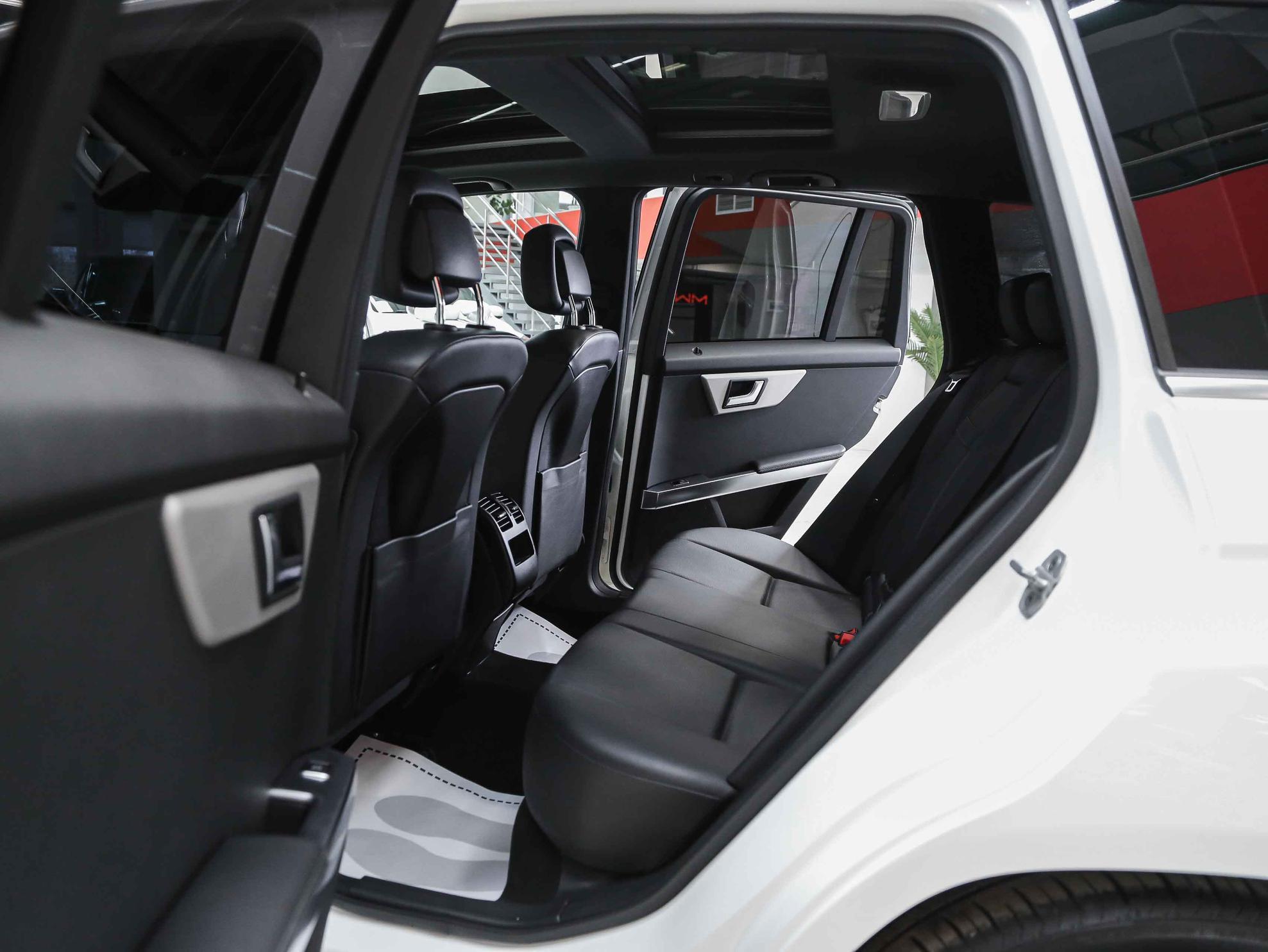 Mercedes-Benz GLK-Класс 2015, белый, ДЦ Орехово