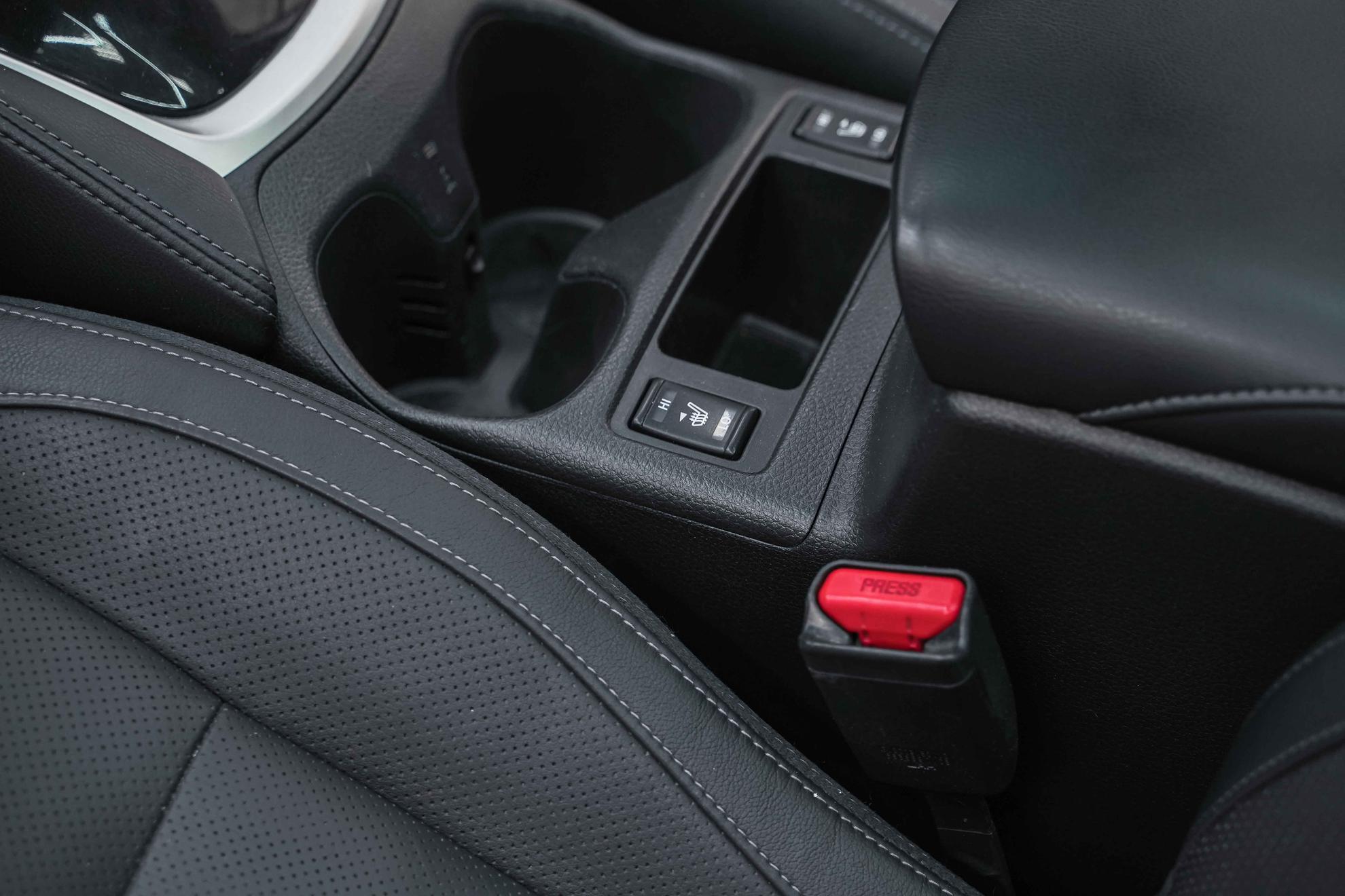 Nissan Qashqai 2015, серебряный, ДЦ Орехово