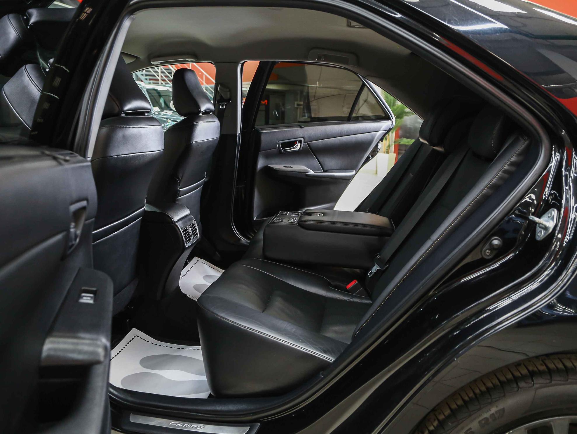 Toyota Camry 2015, черный, ДЦ Орехово