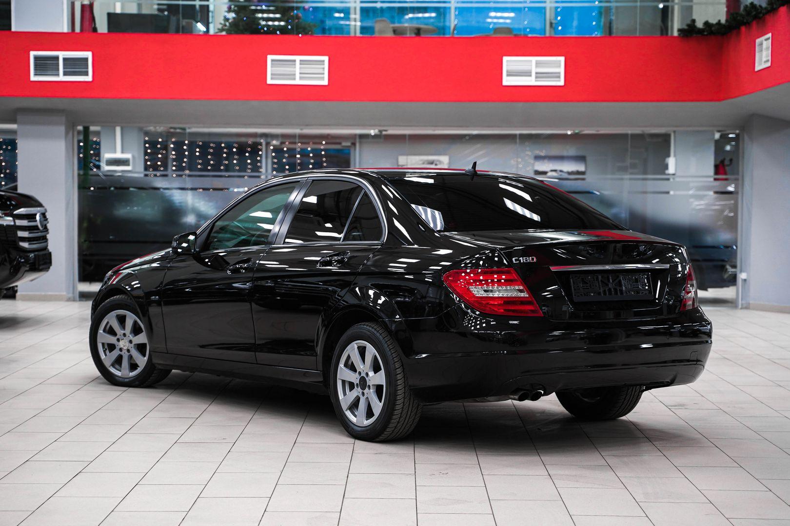 Mercedes-Benz C-Класс 2012, черный, ДЦ Орехово