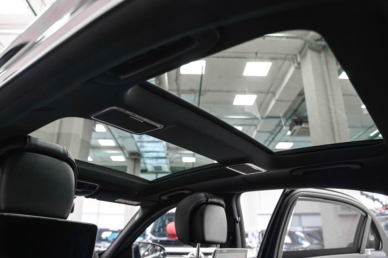 Mercedes-Benz S-Класс 2018, черный, ДЦ Орехово