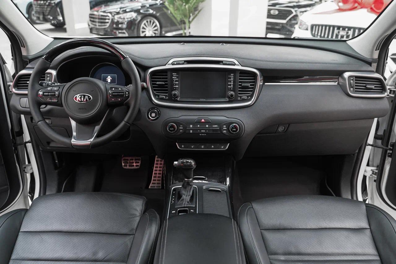 Kia Sorento 2016, белый, ДЦ Орехово