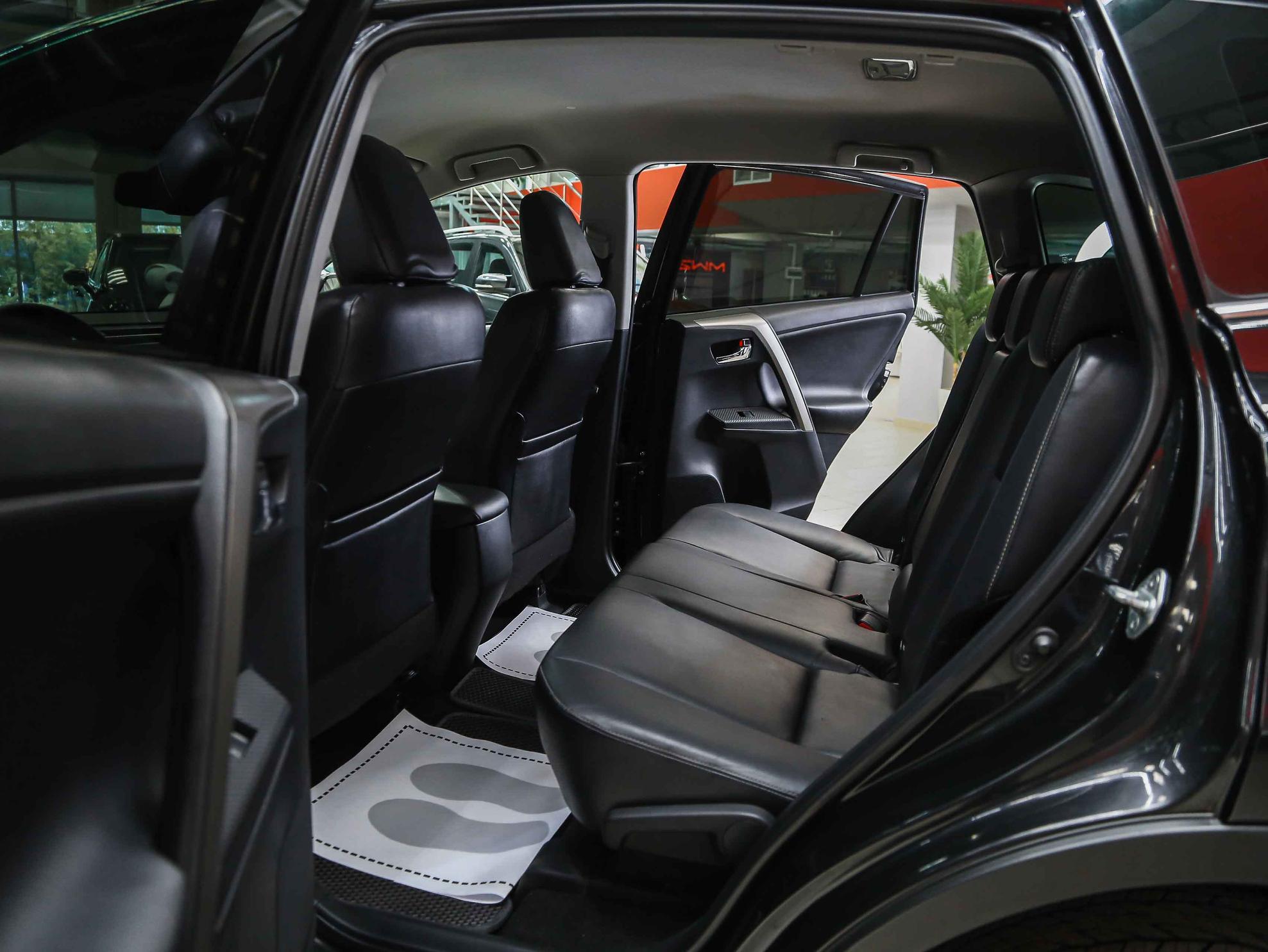 Toyota RAV4 2013, черный, ДЦ Орехово