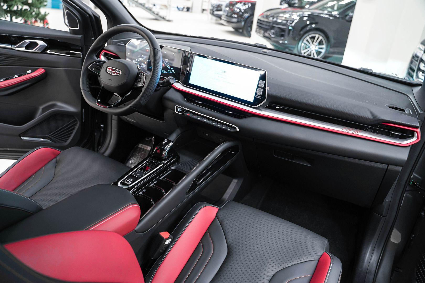 Geely Coolray 2024, серый, ДЦ Орехово