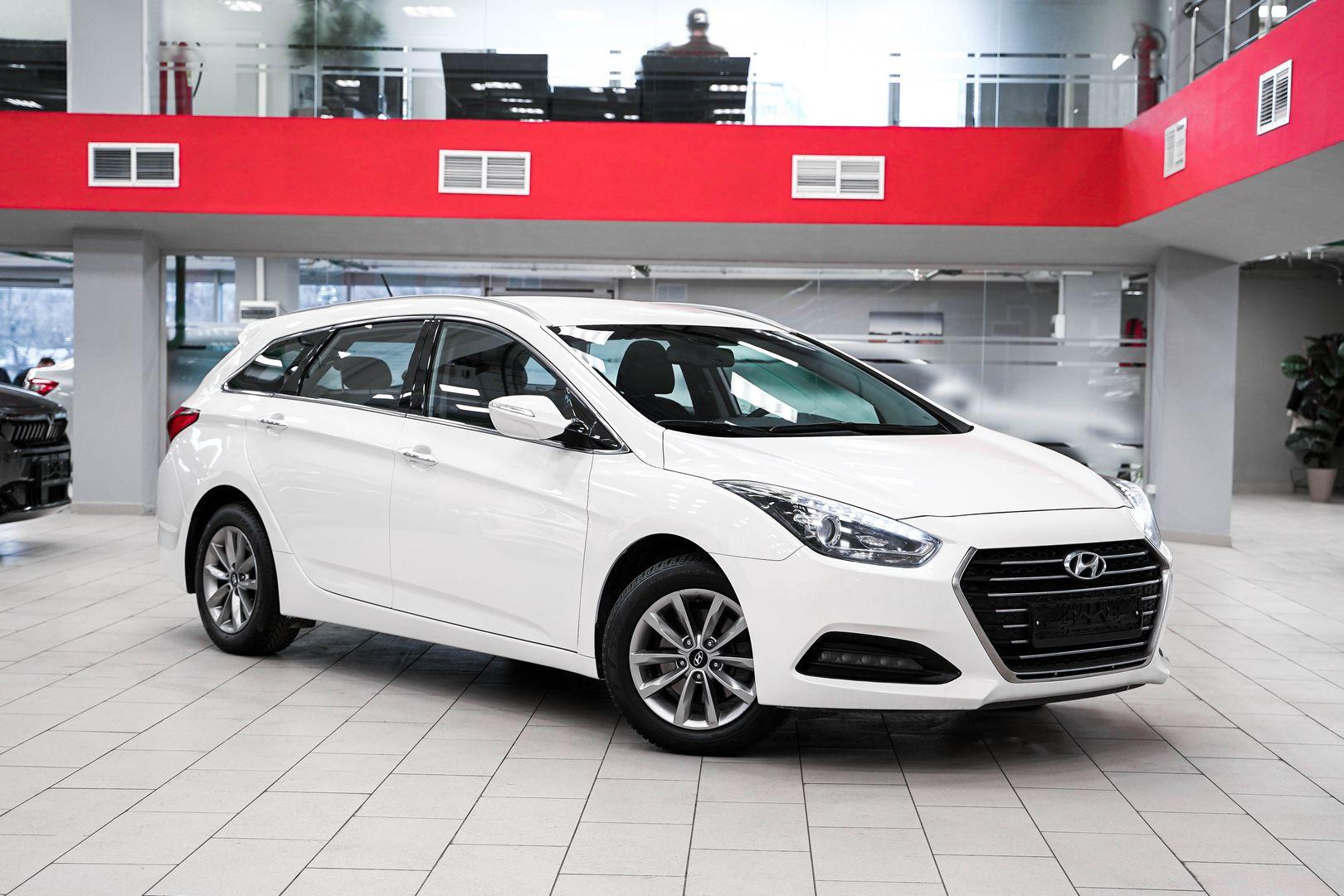 Hyundai i40 2016, белый, ДЦ Орехово