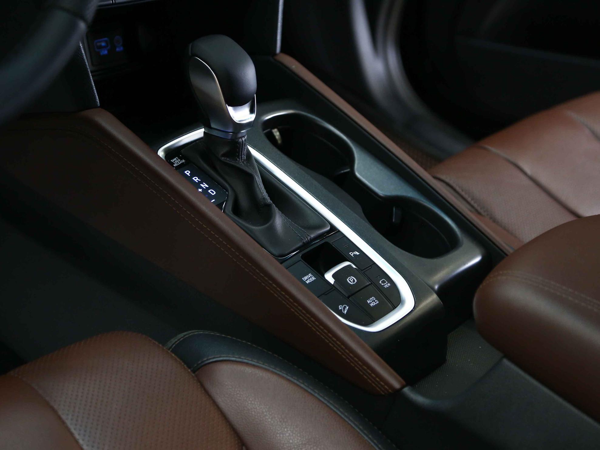 Hyundai Santa Fe 2020, черный, ДЦ Орехово