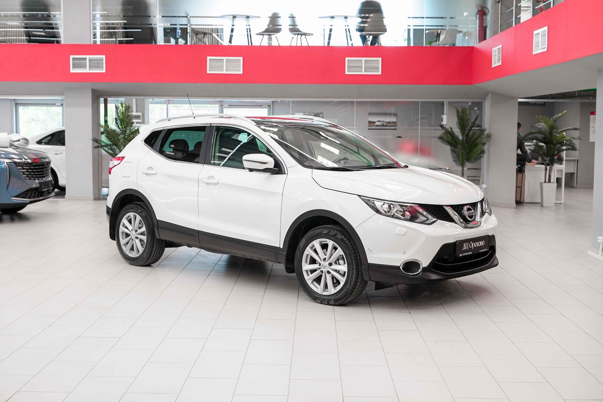 Nissan Qashqai 2014, белый, ДЦ Орехово