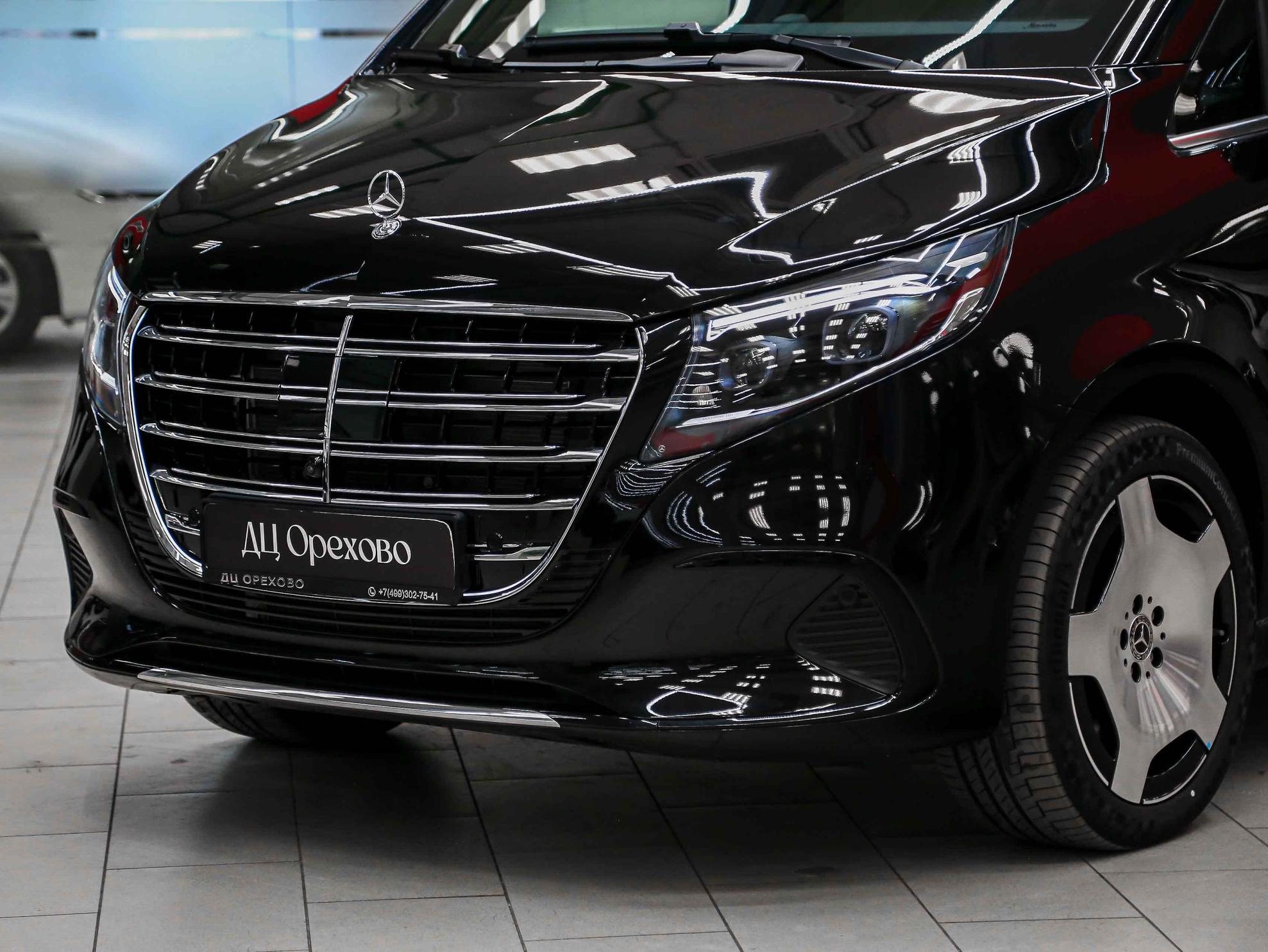 Mercedes-Benz V-Класс 2026, черный, ДЦ Орехово