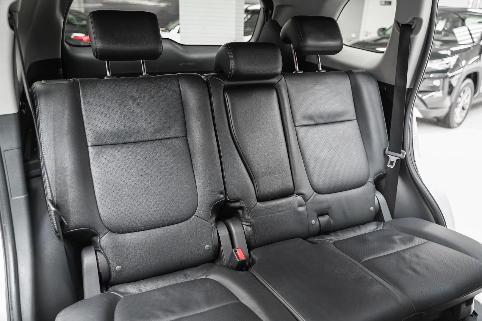 Mitsubishi Outlander 2015, серебряный, ДЦ Орехово