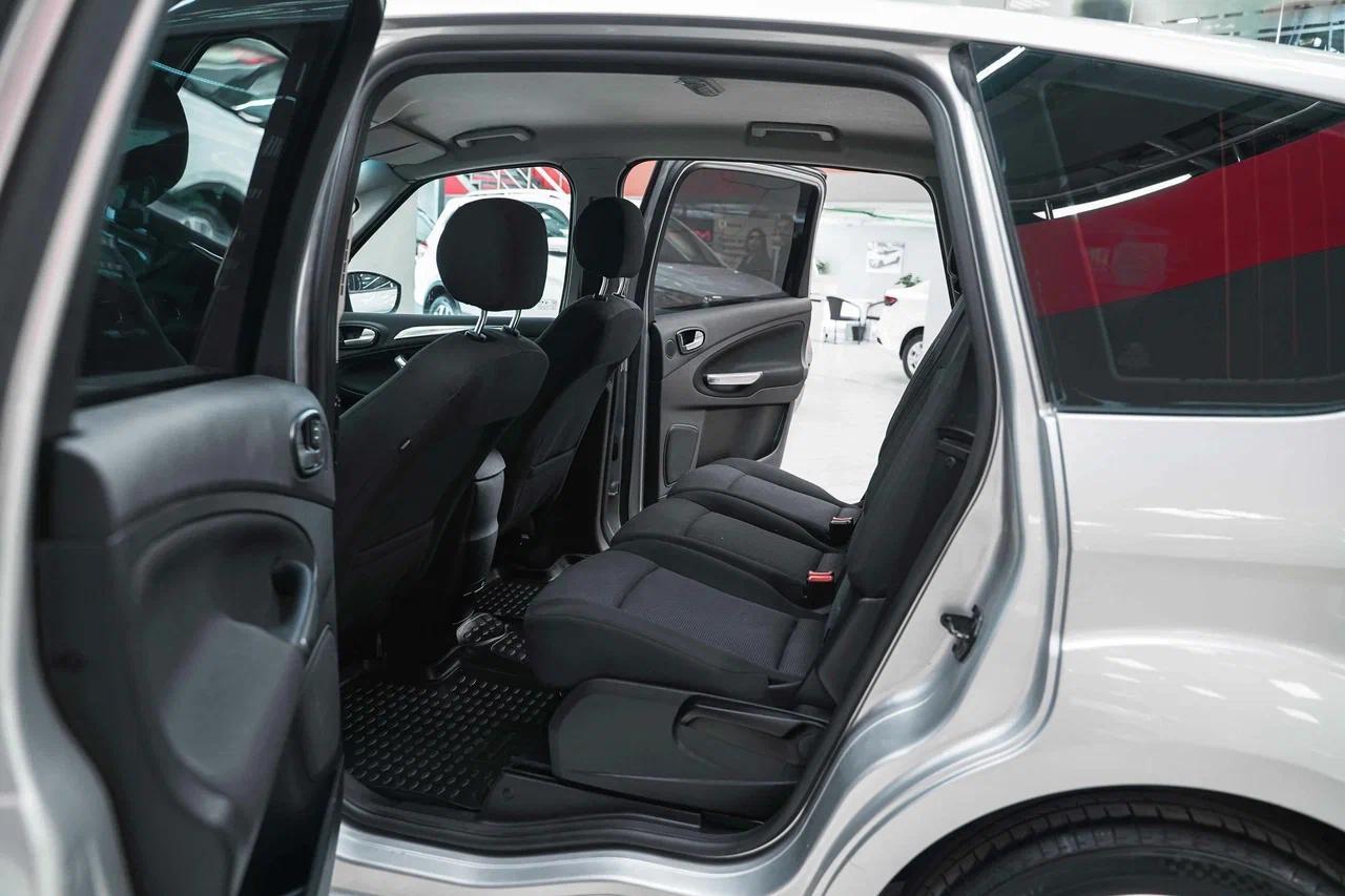 Ford S-MAX 2008, серебряный, ДЦ Орехово