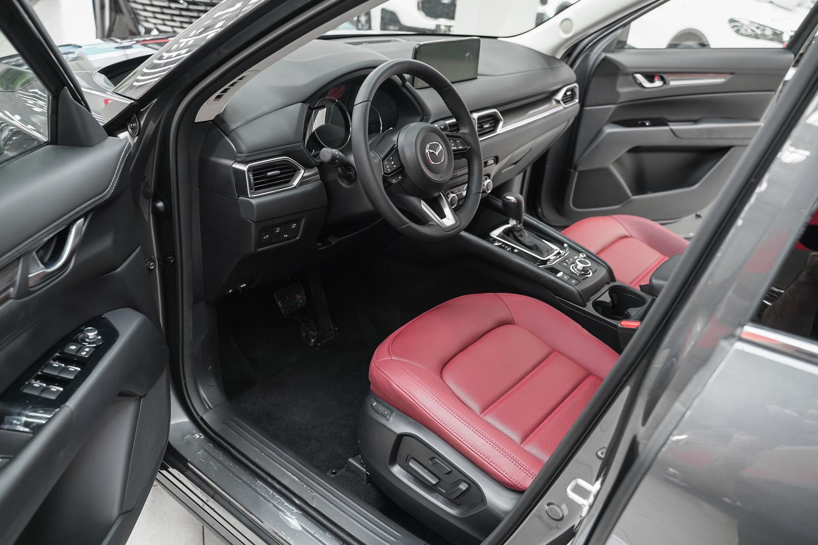 Mazda CX-5 2025, серый, ДЦ Орехово