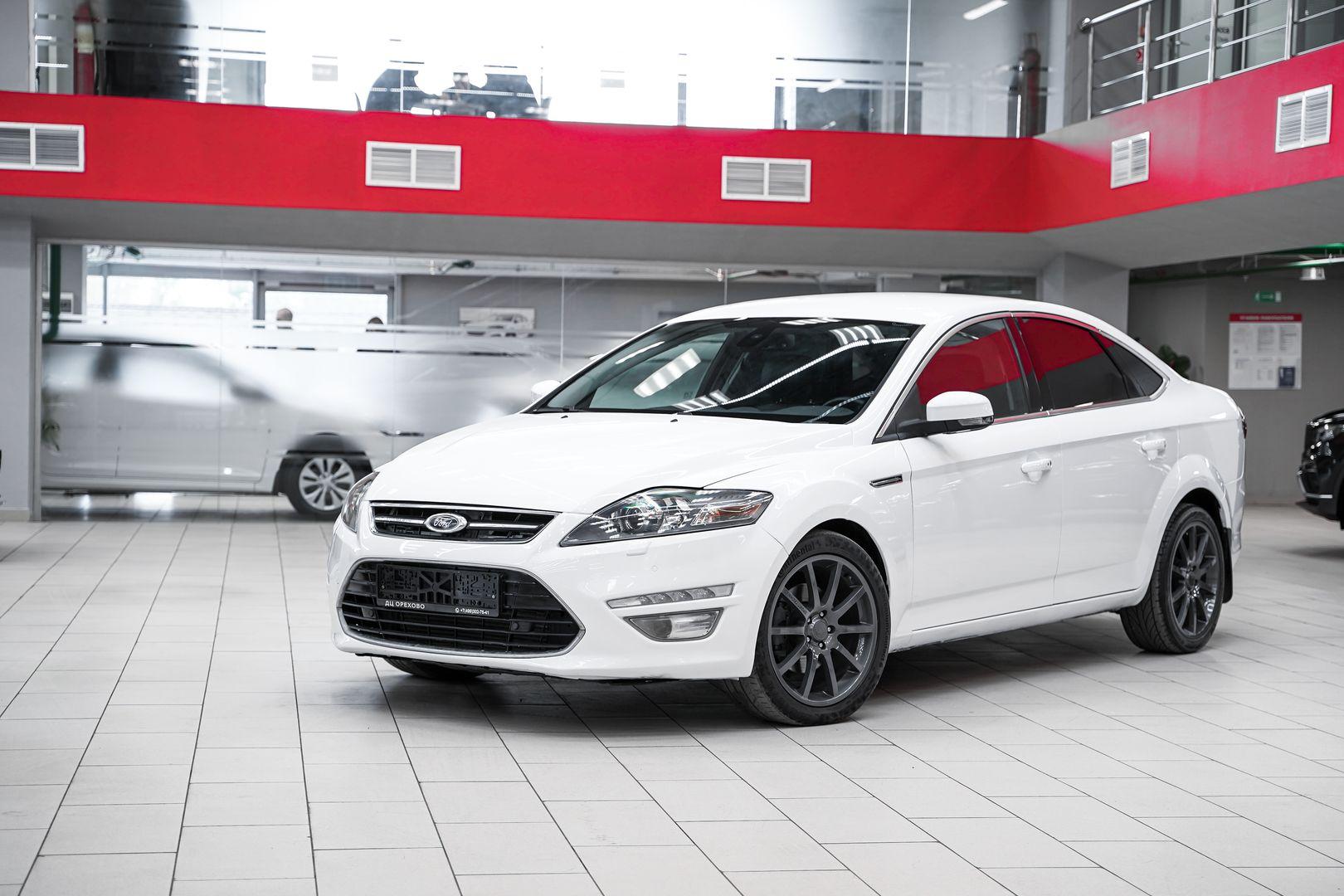Ford Mondeo 2012, белый, ДЦ Орехово