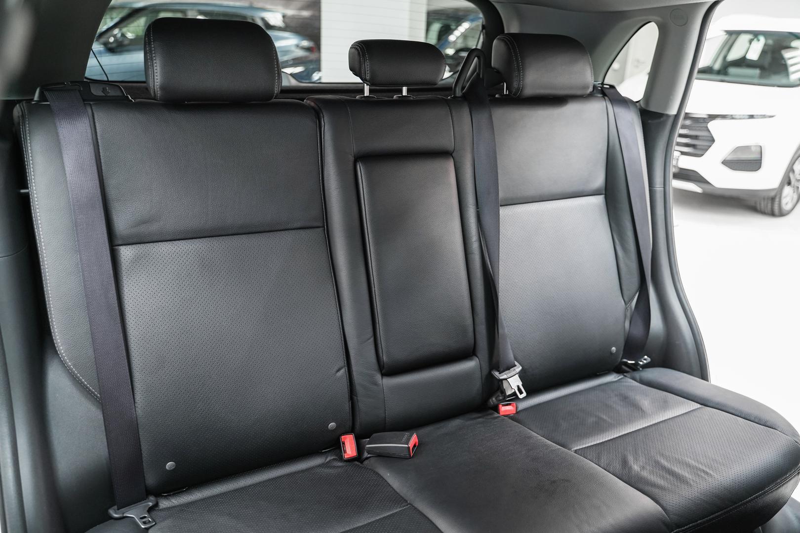 Mitsubishi ASX 2012, белый, ДЦ Орехово