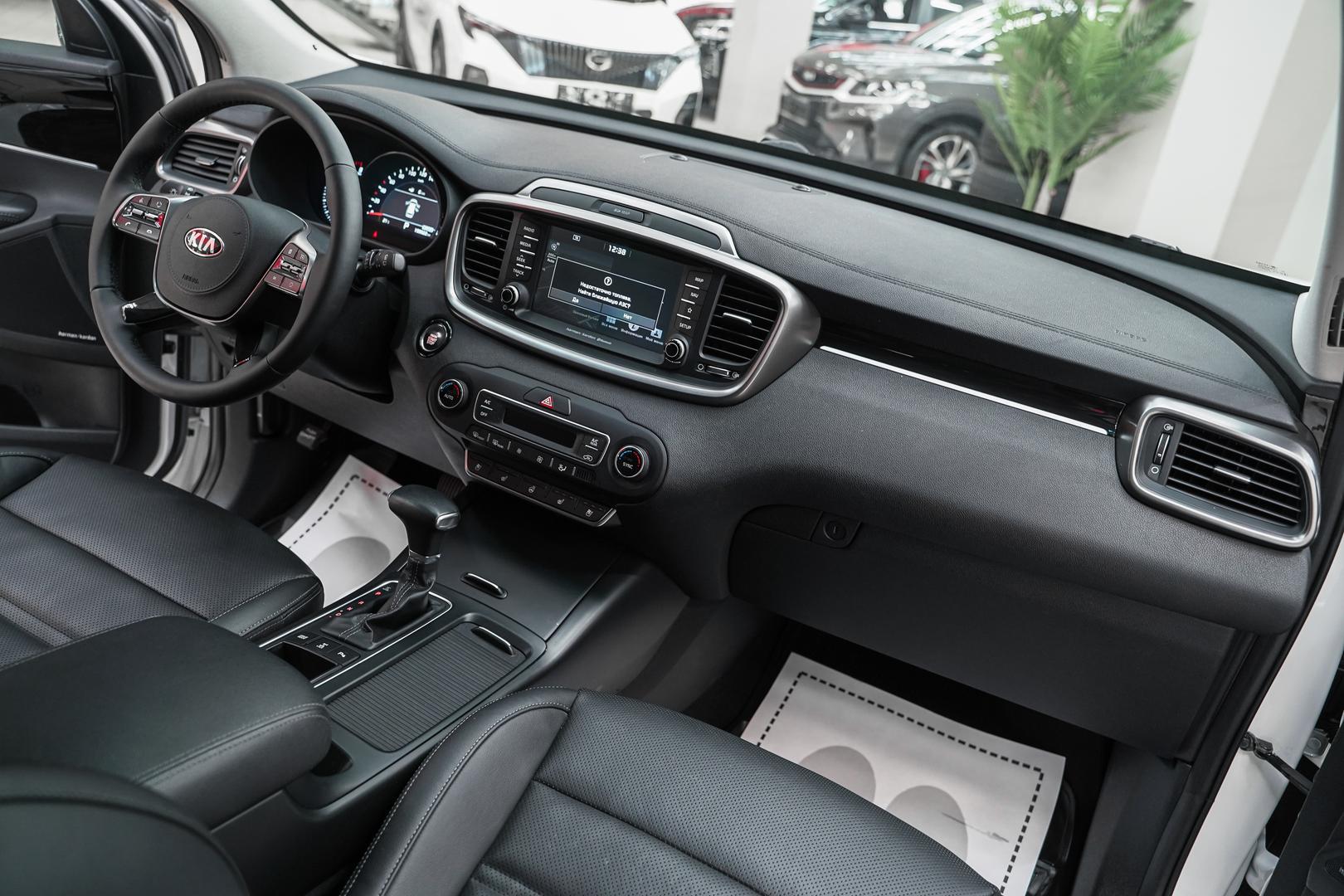 Kia Sorento 2018, белый, ДЦ Орехово
