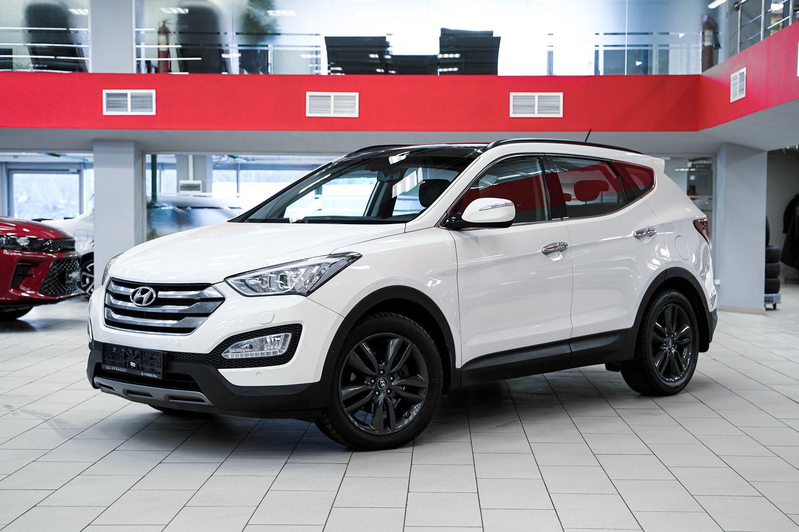 Hyundai Santa Fe 2013, белый, ДЦ Орехово
