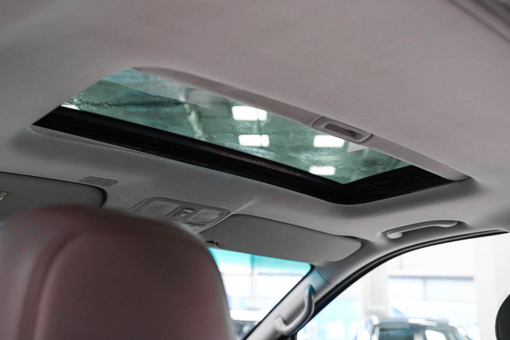 Hyundai Grand Starex 2014, серый, ДЦ Орехово