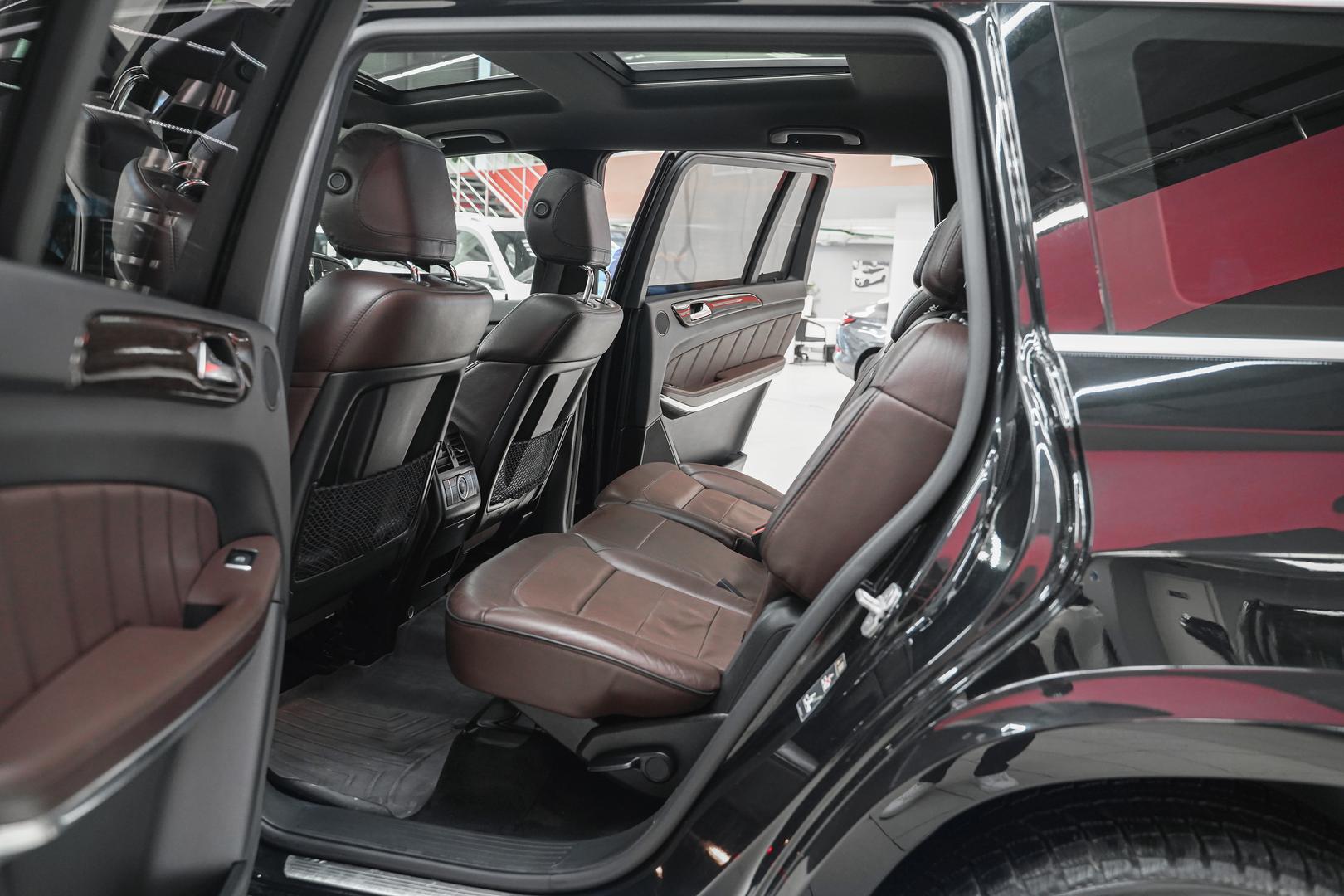 Mercedes-Benz GL-Класс 2013, черный, ДЦ Орехово